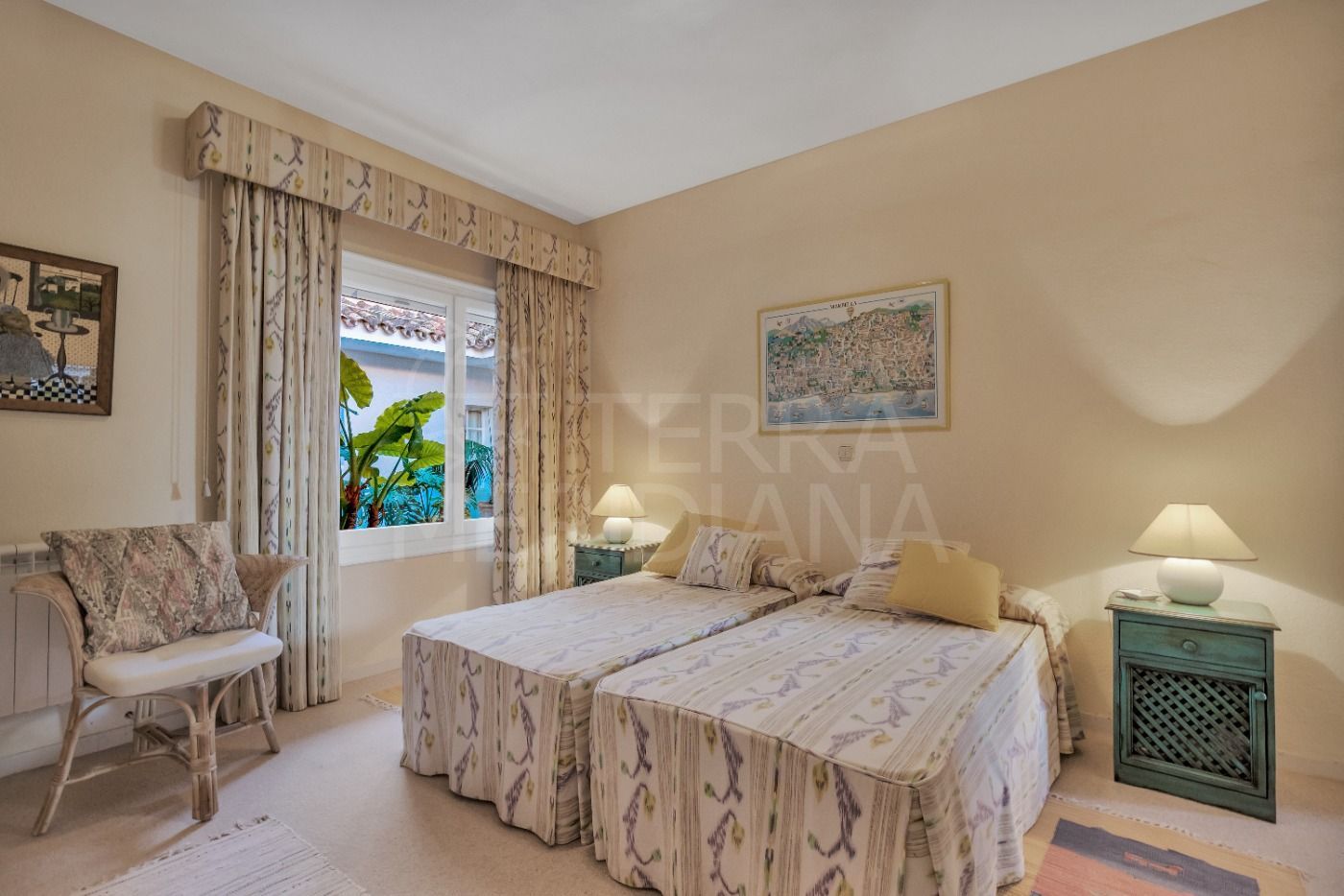 Villa in Atalaya Golf, Estepona