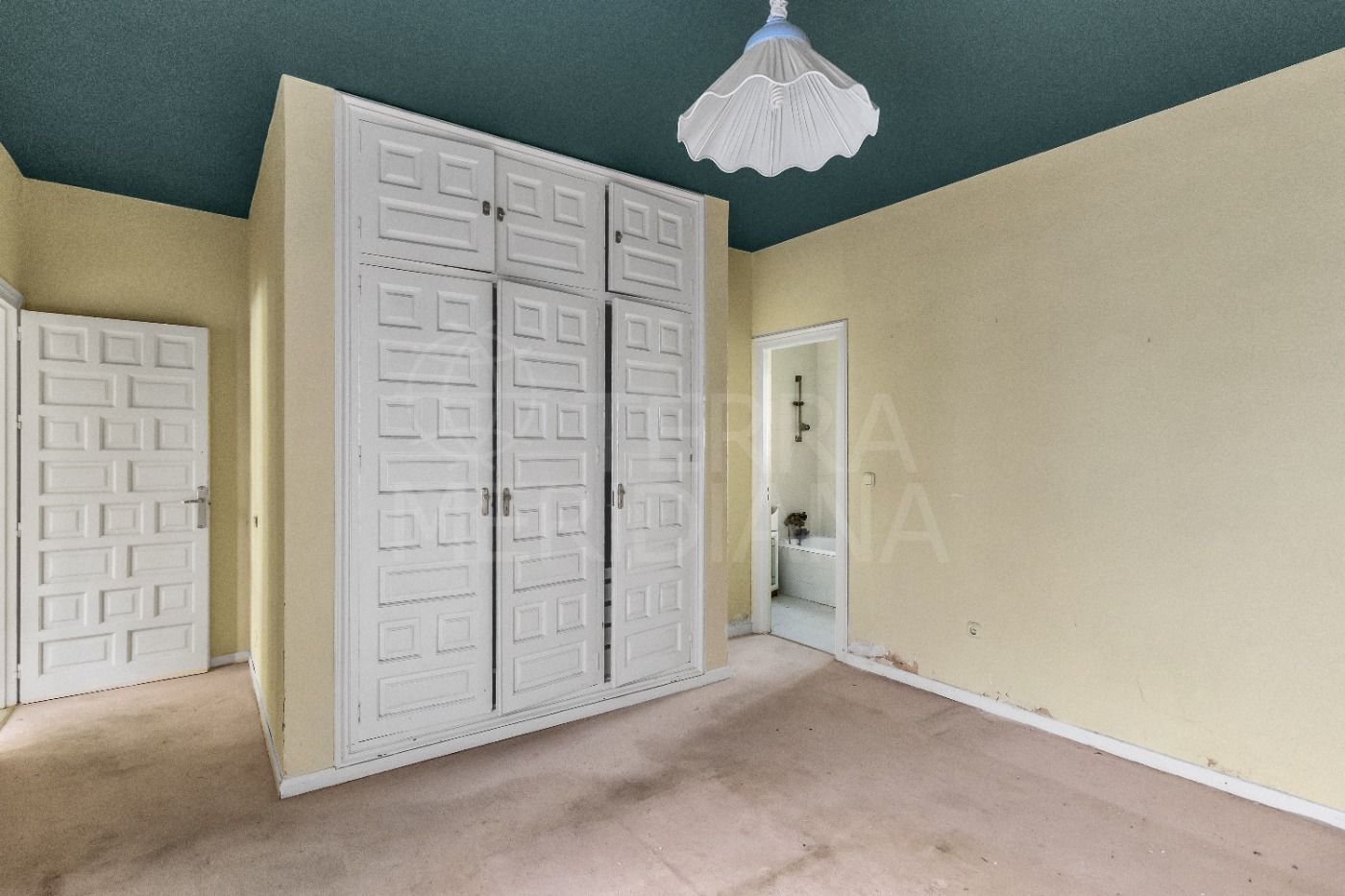 Villa in Atalaya Golf, Estepona