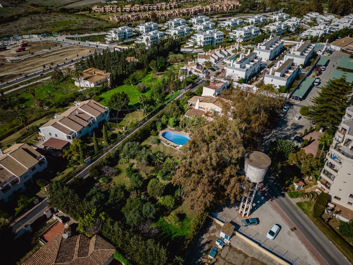 Villa in Atalaya Golf, Estepona