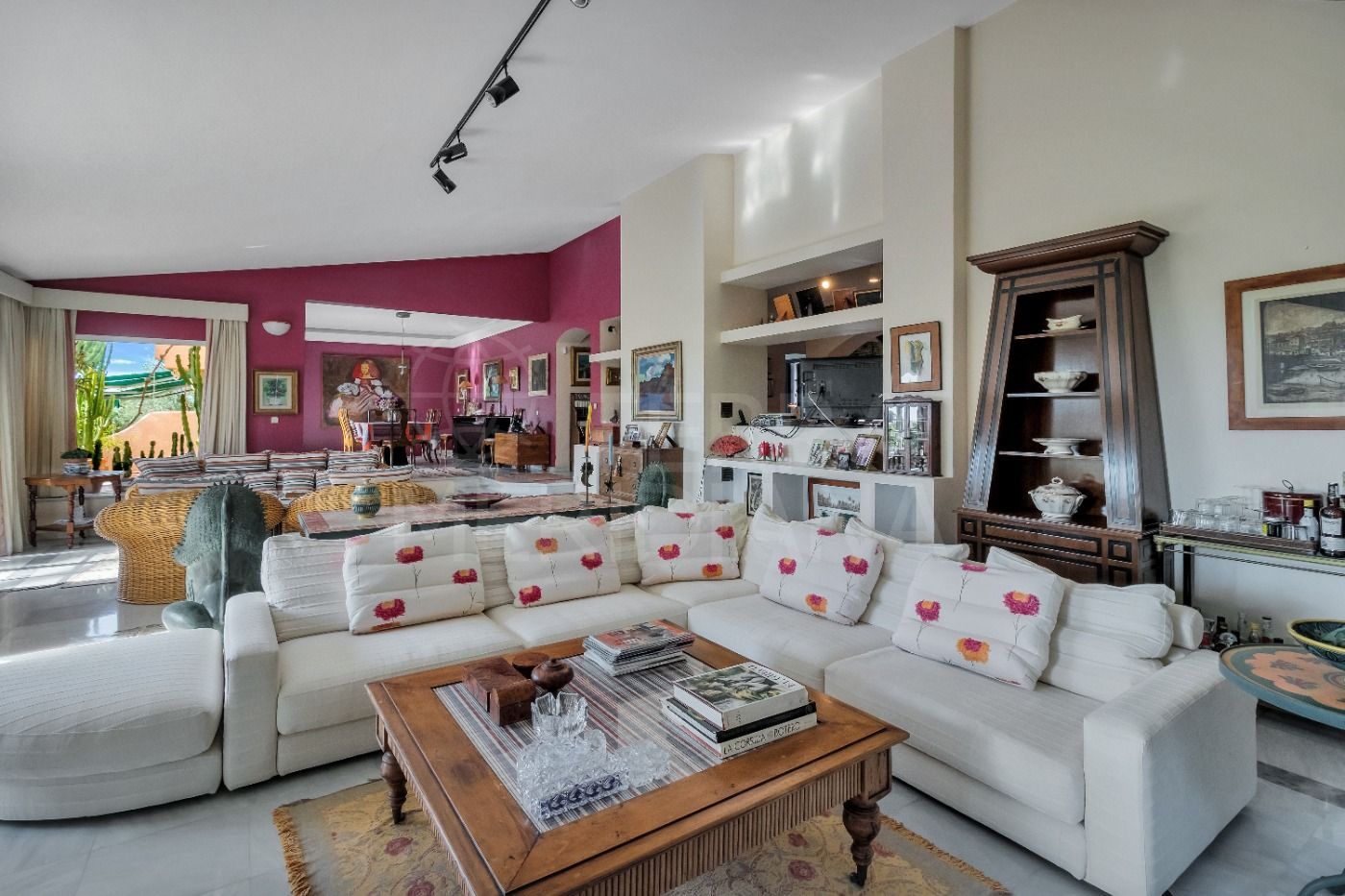 Villa in Atalaya Golf, Estepona