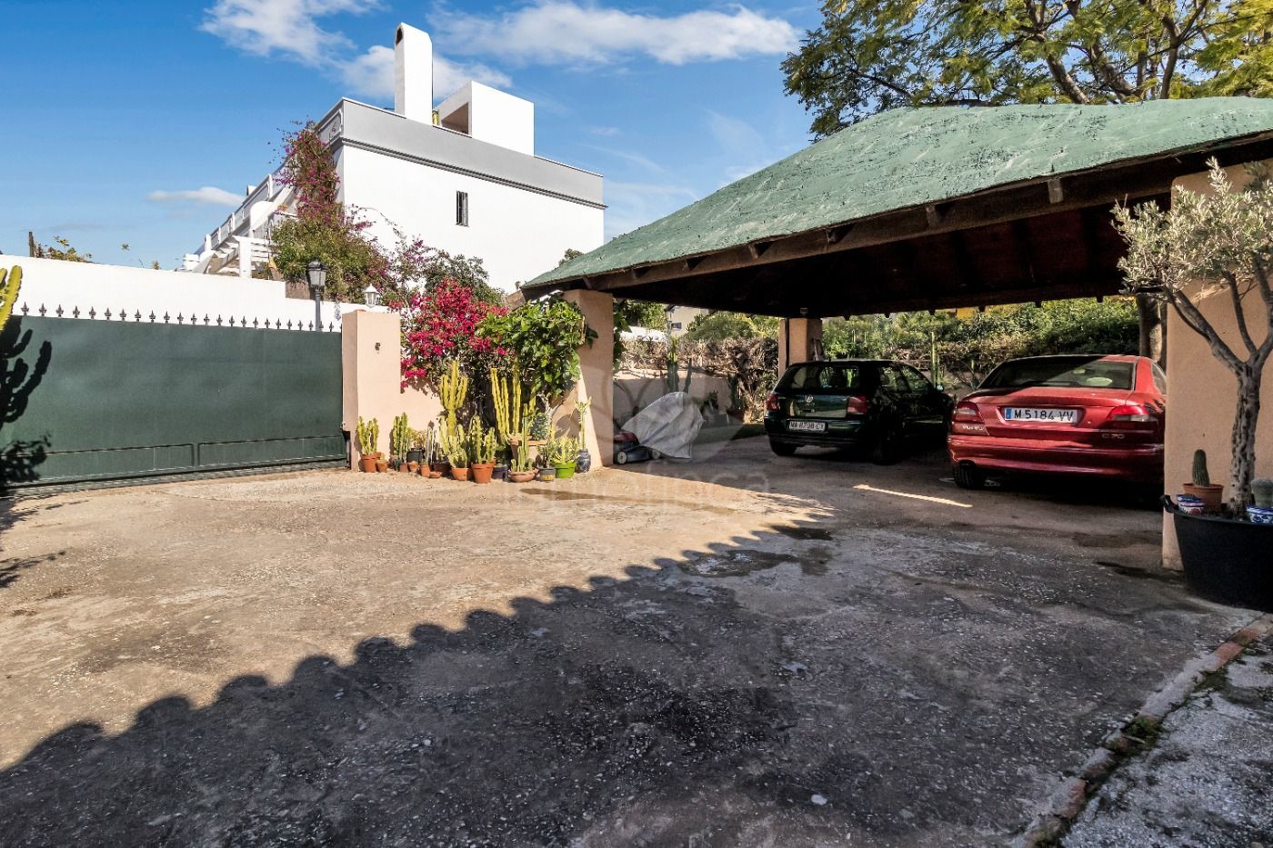 Villa in Atalaya Golf, Estepona