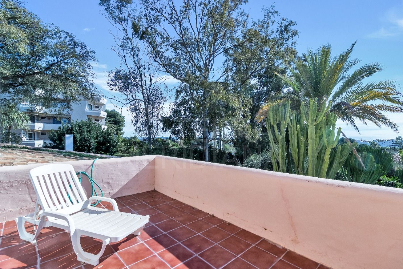 Villa in Atalaya Golf, Estepona