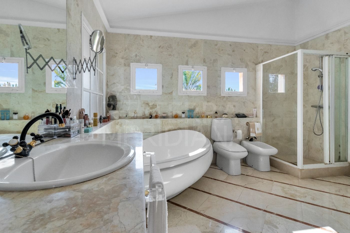 Villa in Atalaya Golf, Estepona