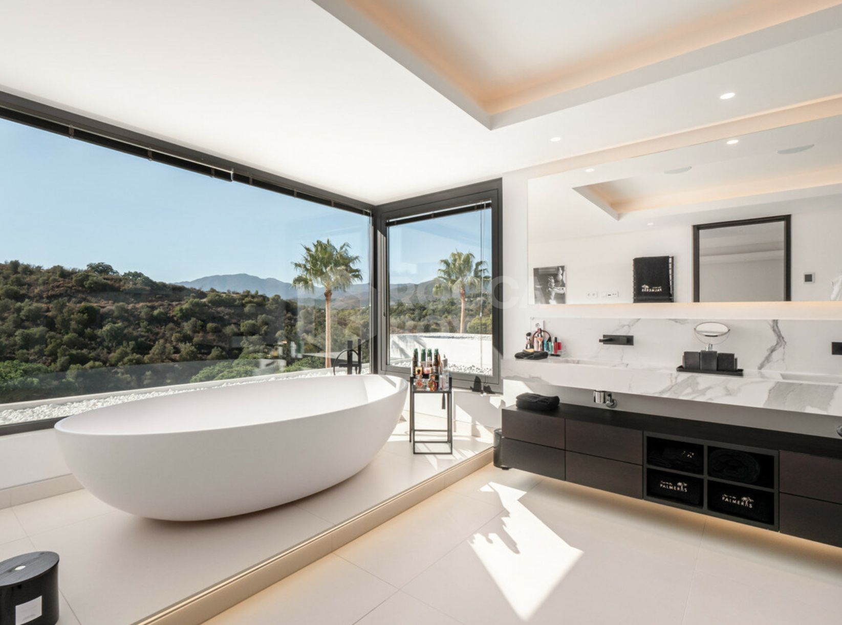 Villa with sea views Marbella golf country club
