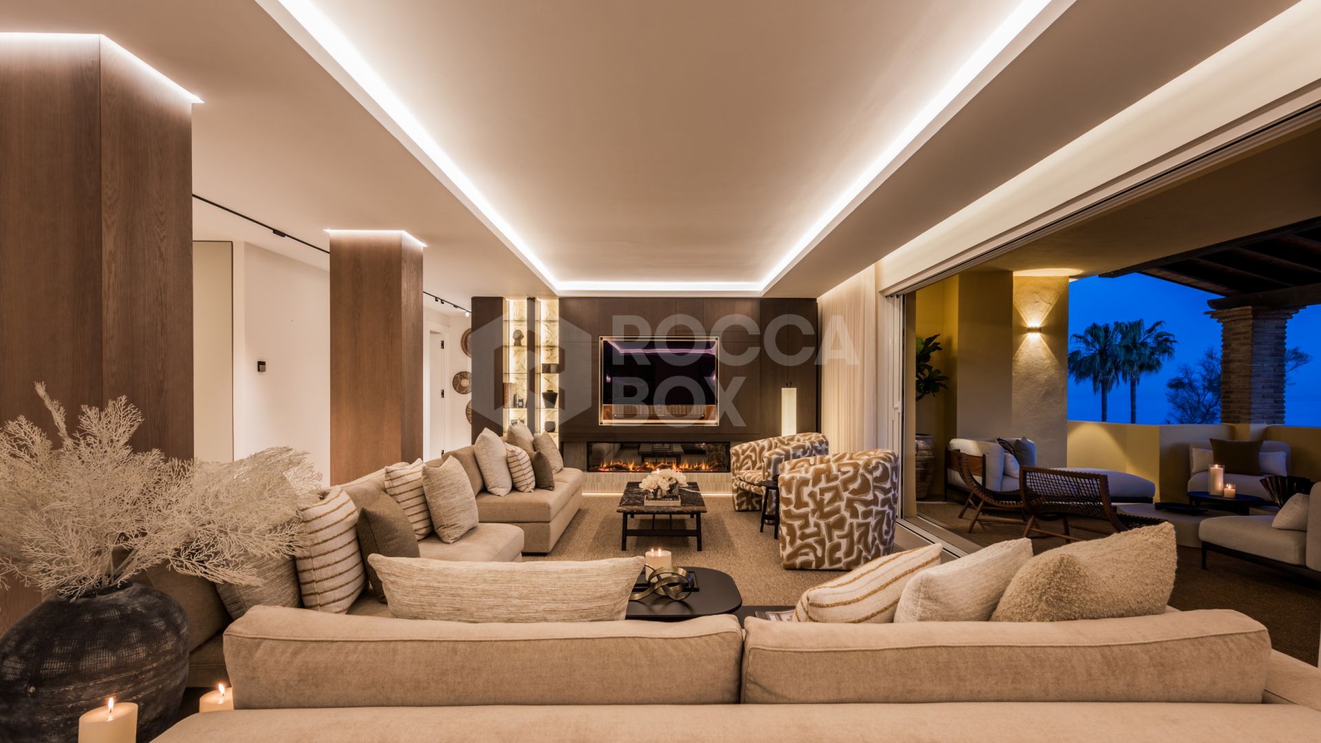 Rio Real Beachfront duplex penthouse