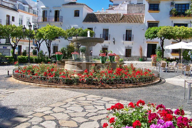 FOR SALE – RESTAURANT IN THE BEST STREET OF ESTEPONA