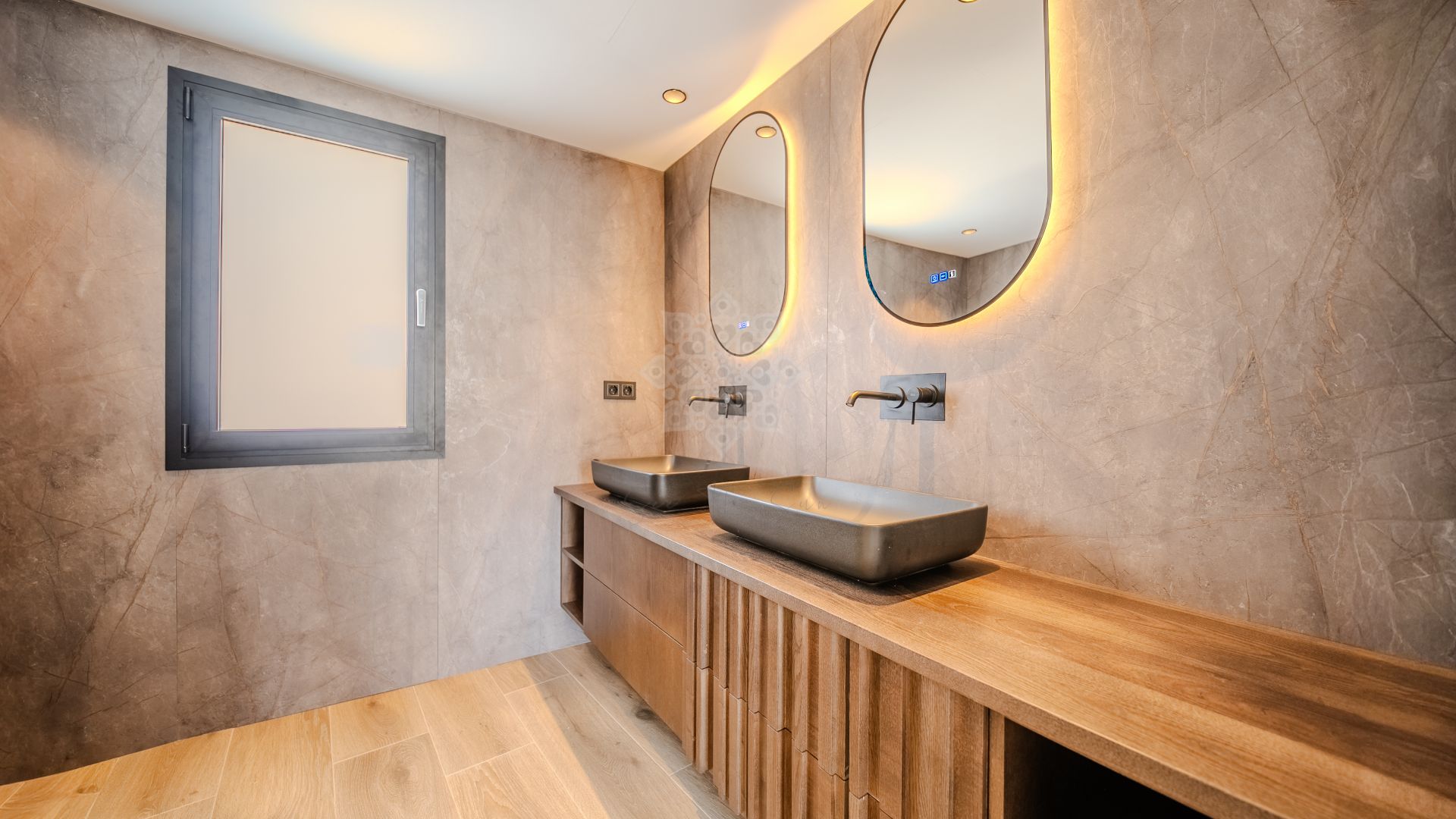 Adosado en Estepona Casco Antiguo, Estepona