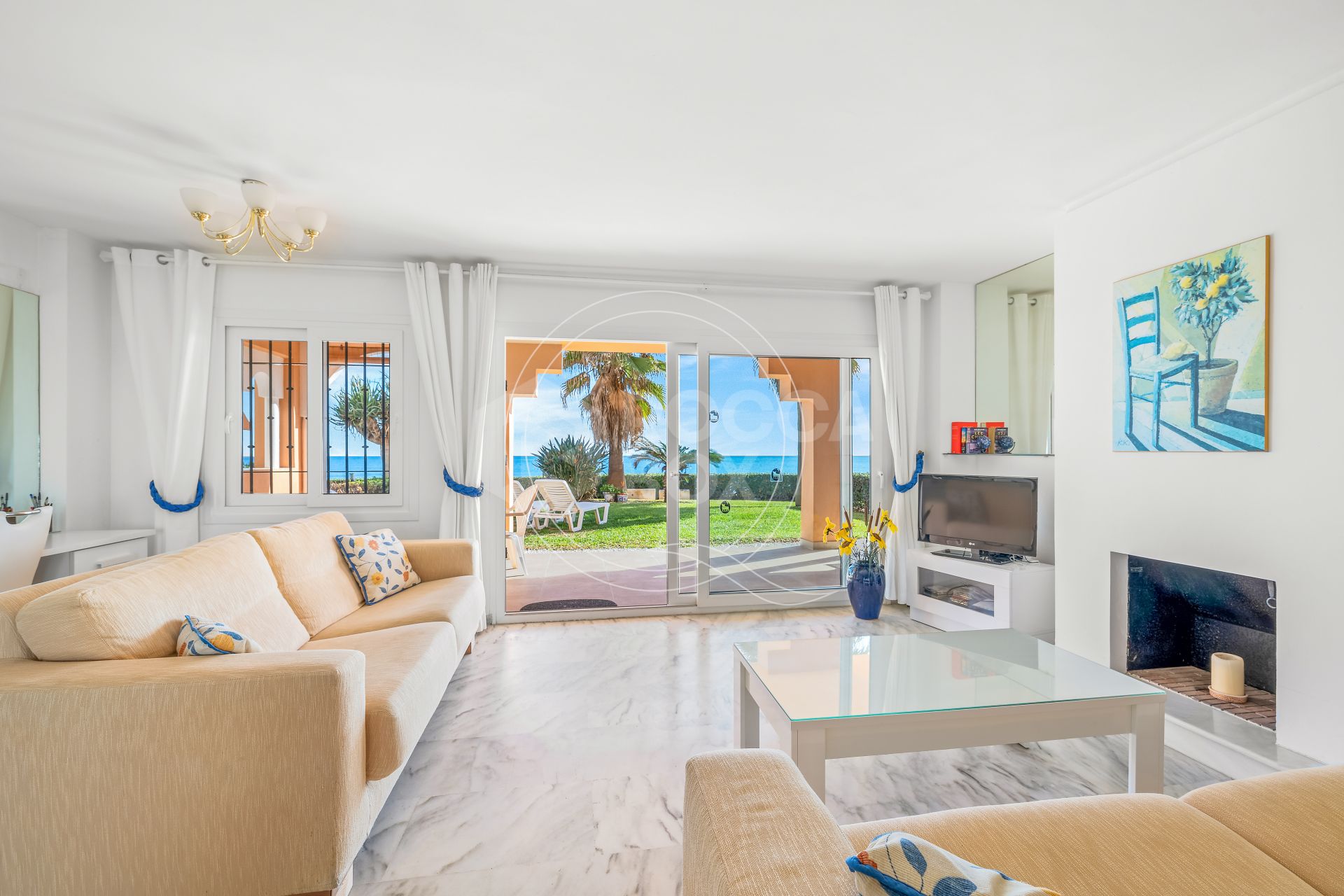 Ground Floor Apartment for sale in Playa del Moral, Estepona West