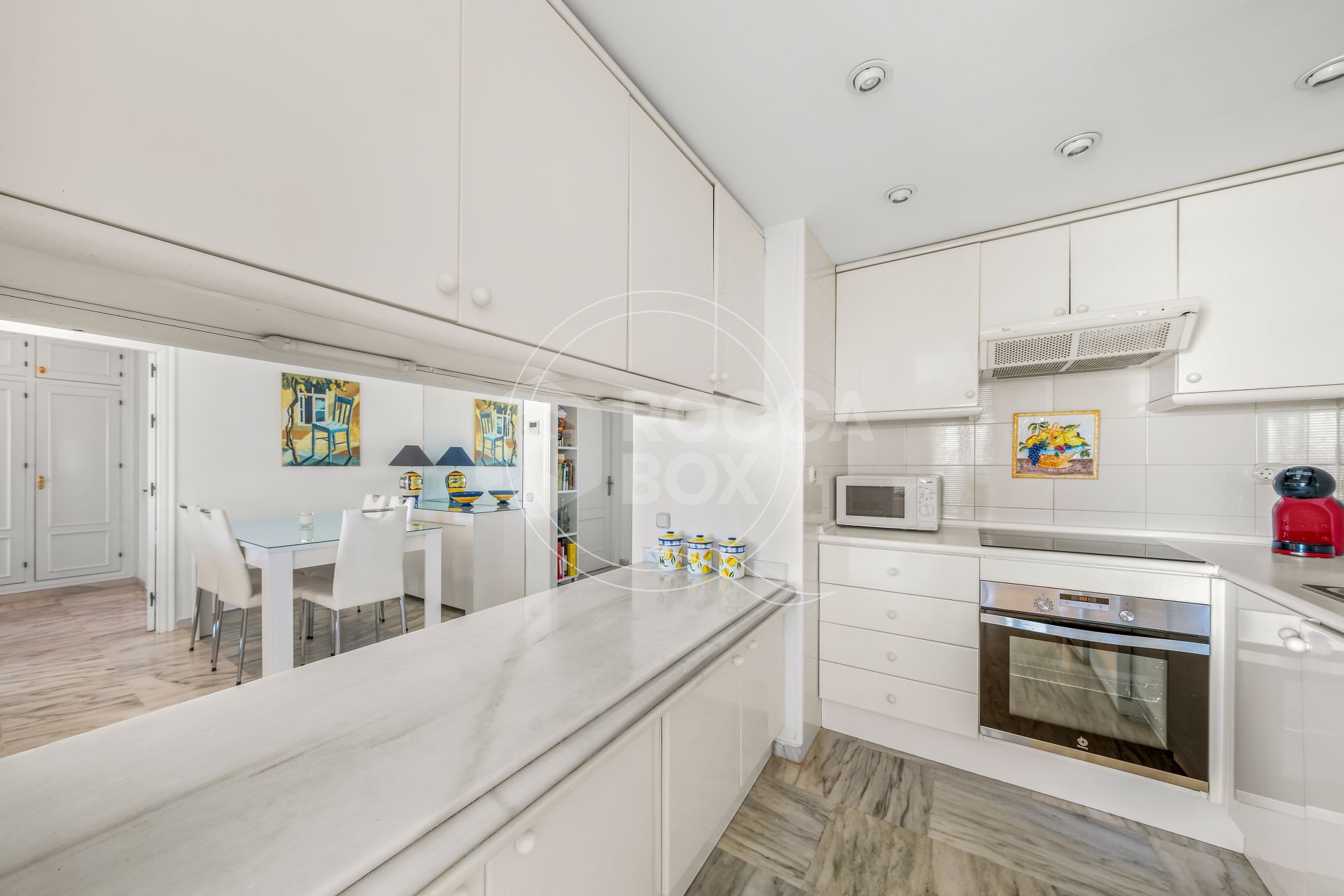 Ground Floor Apartment for sale in Playa del Moral, Estepona West