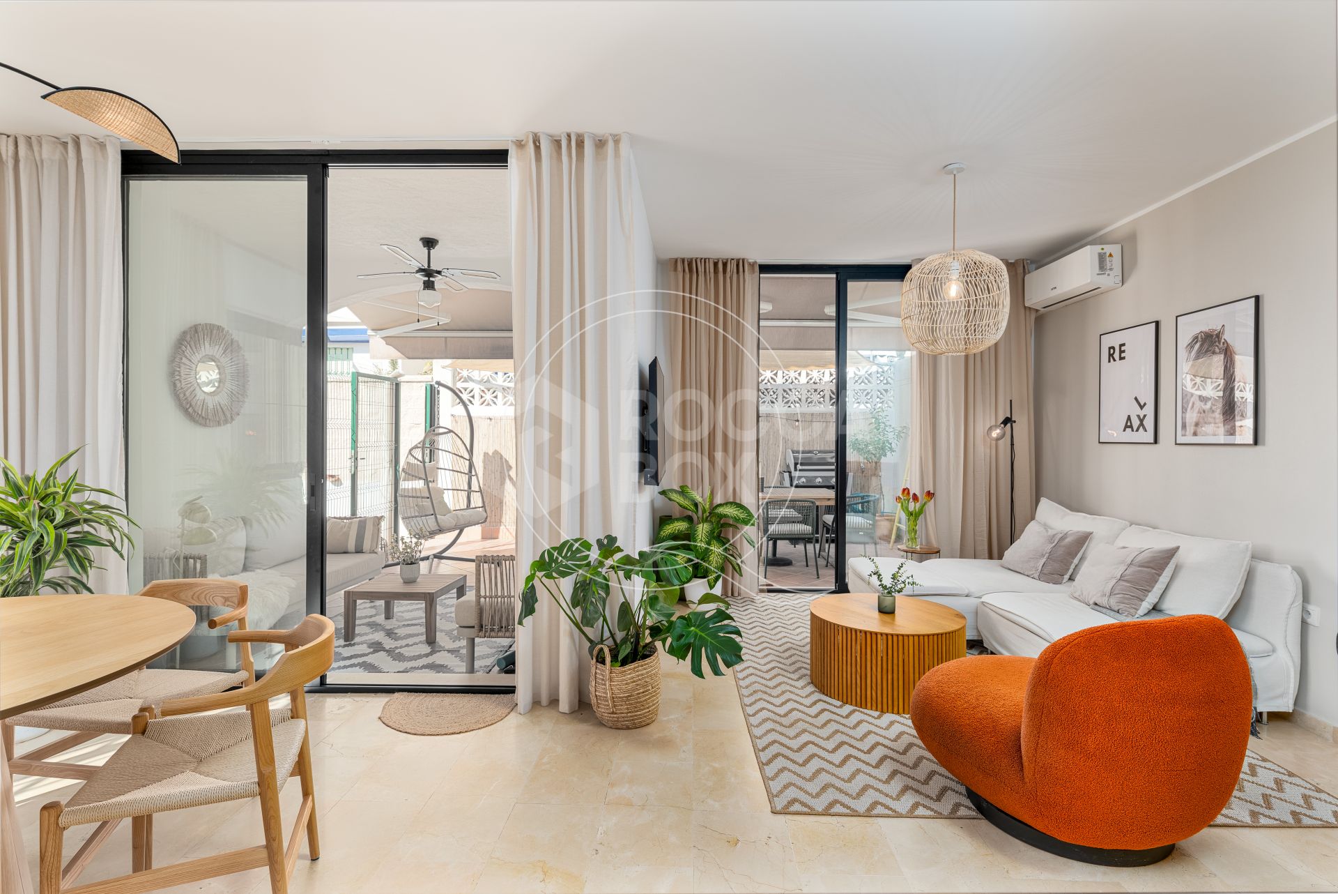 Stunning semi-detached house in Bel Air – official rental licence and 900m from the beach