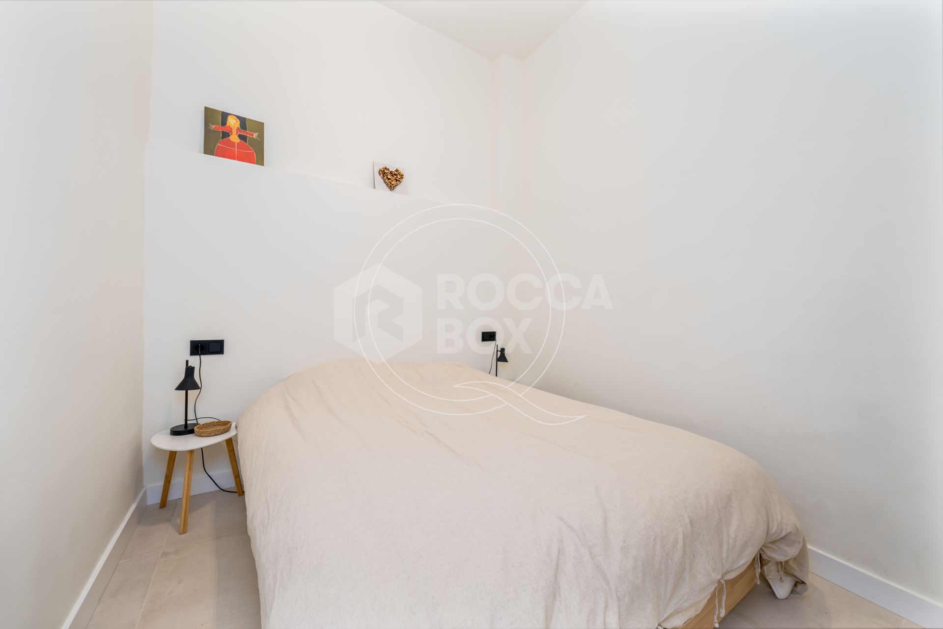 Charming Two-Bedroom Ground Floor Apartment in Estepona Old Town