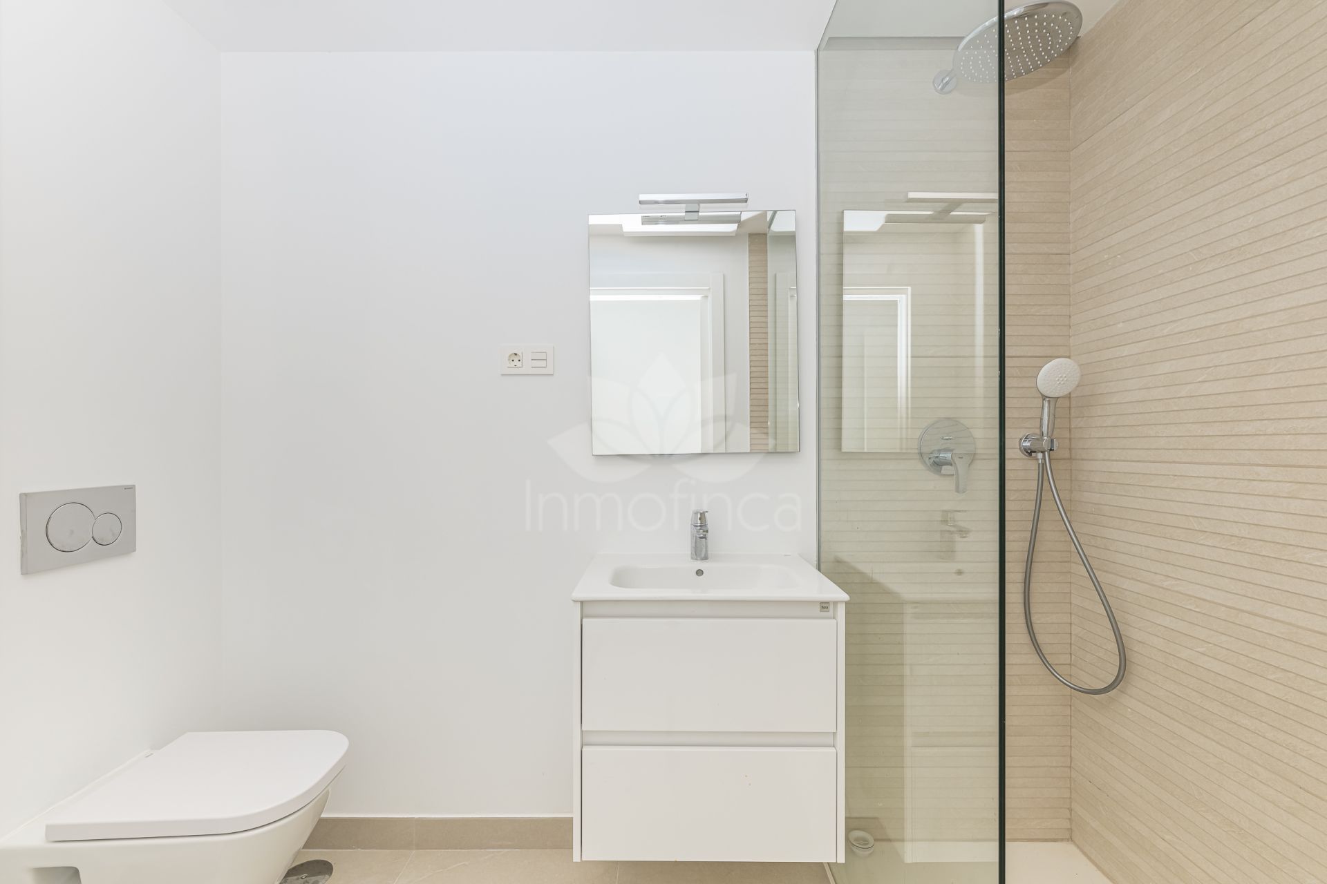 Apartment in Estepona Town, Estepona