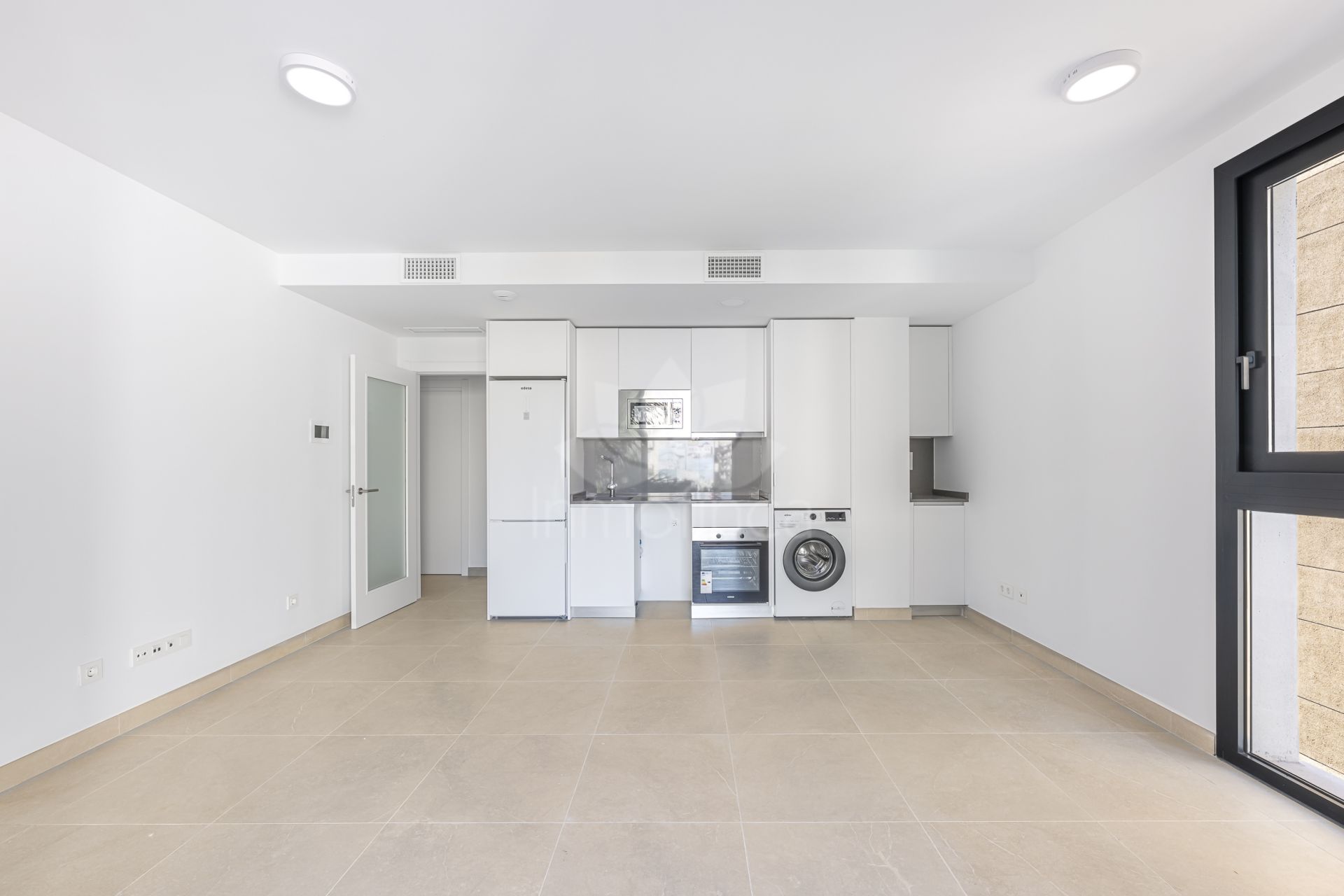 Apartment in Estepona Town, Estepona