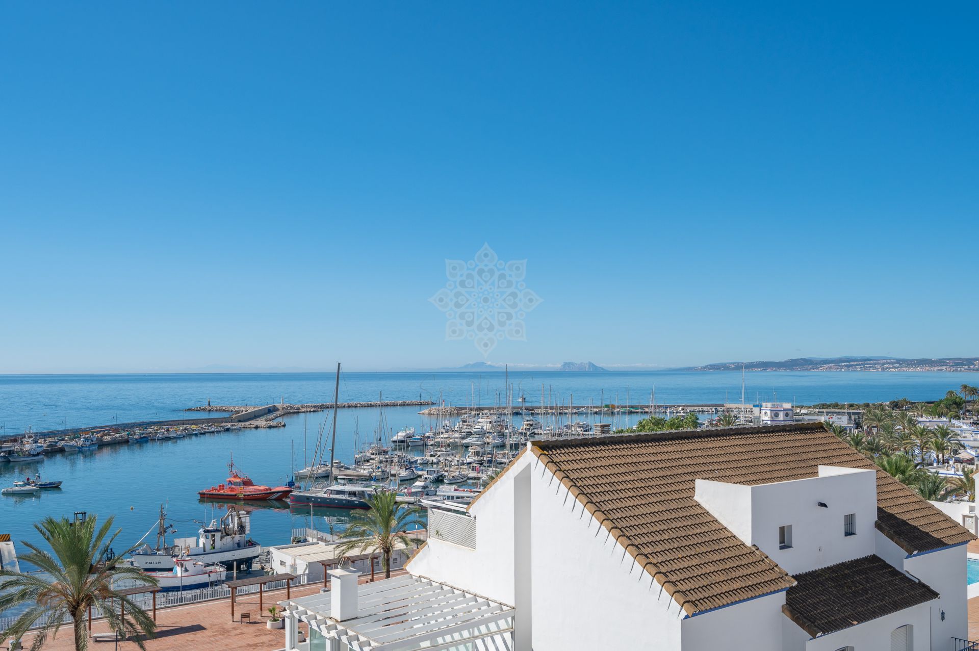 Apartamento en Estepona Ciudad, Estepona