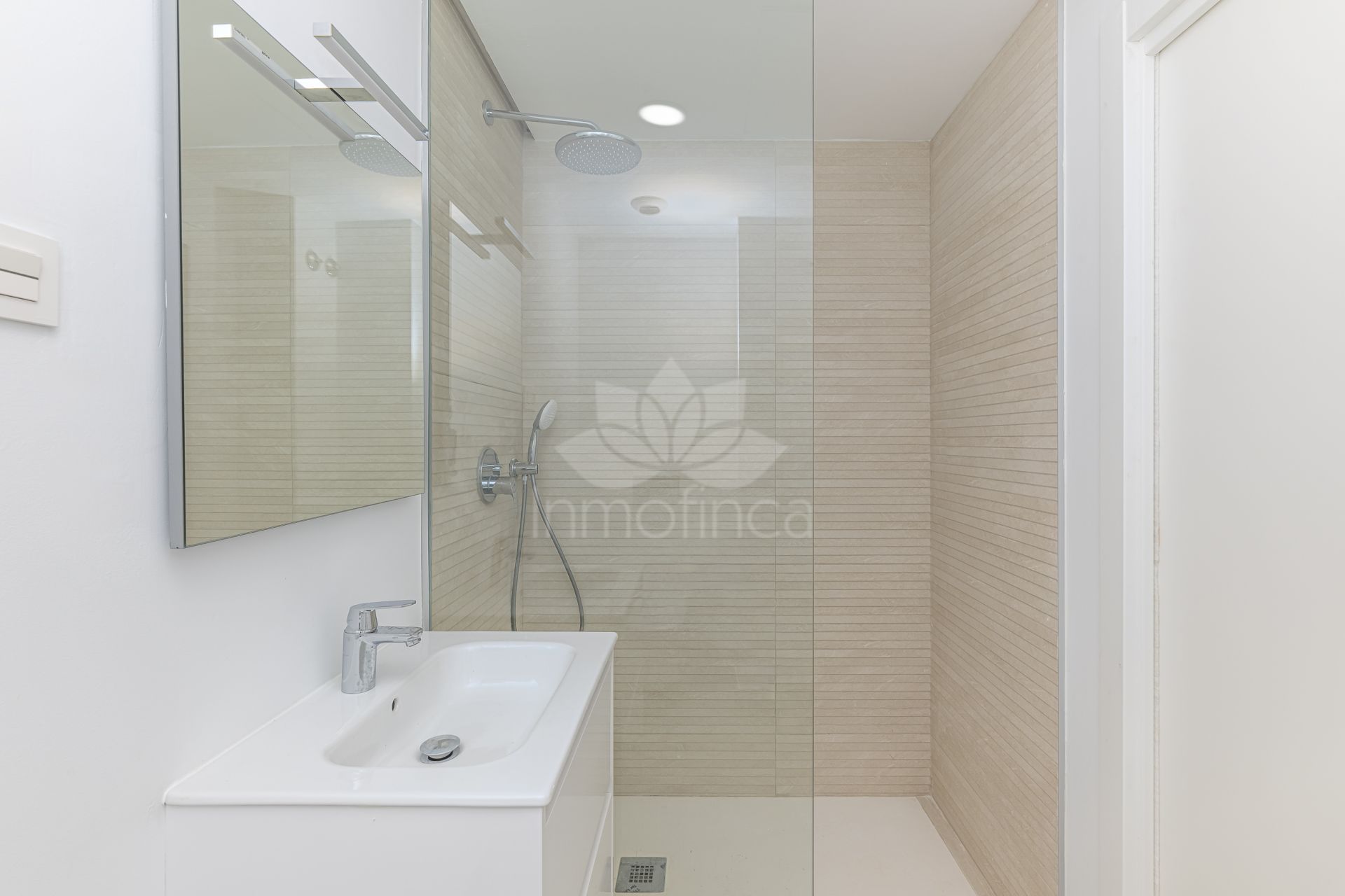 Apartment in Estepona Town, Estepona