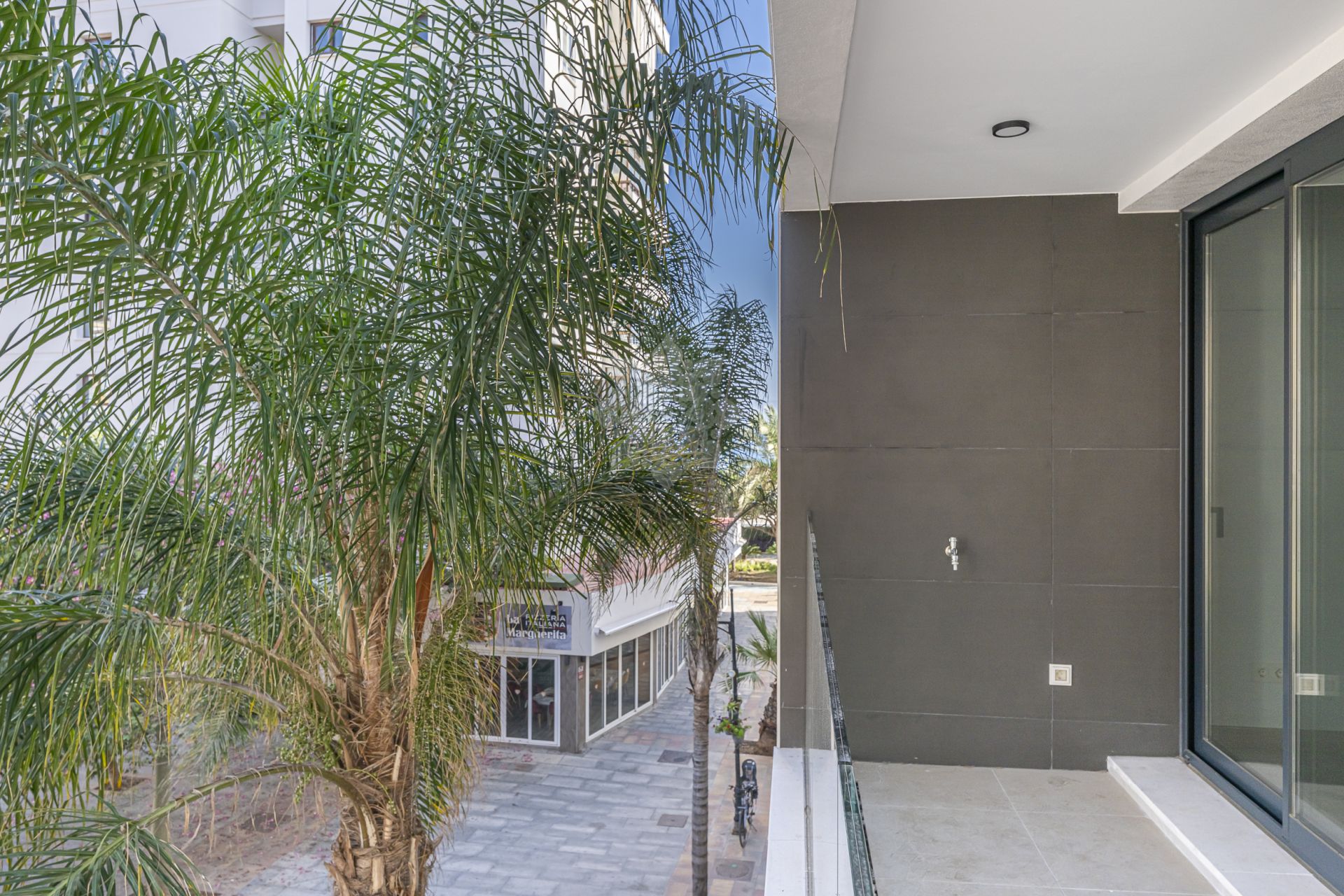 Apartamento en Estepona Ciudad, Estepona