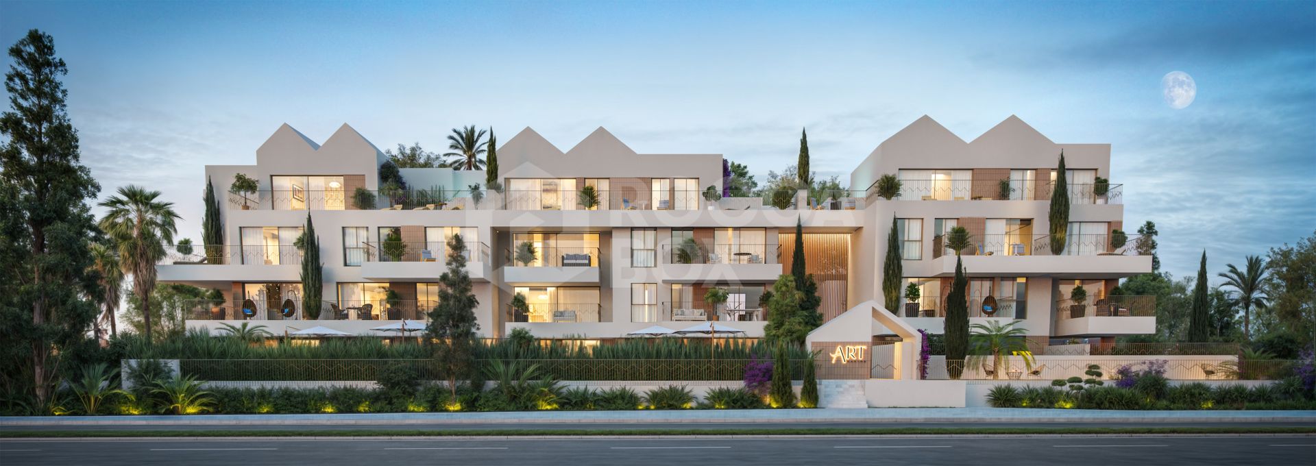 Spectacular penthouse with stunning sea views and private swimming pool