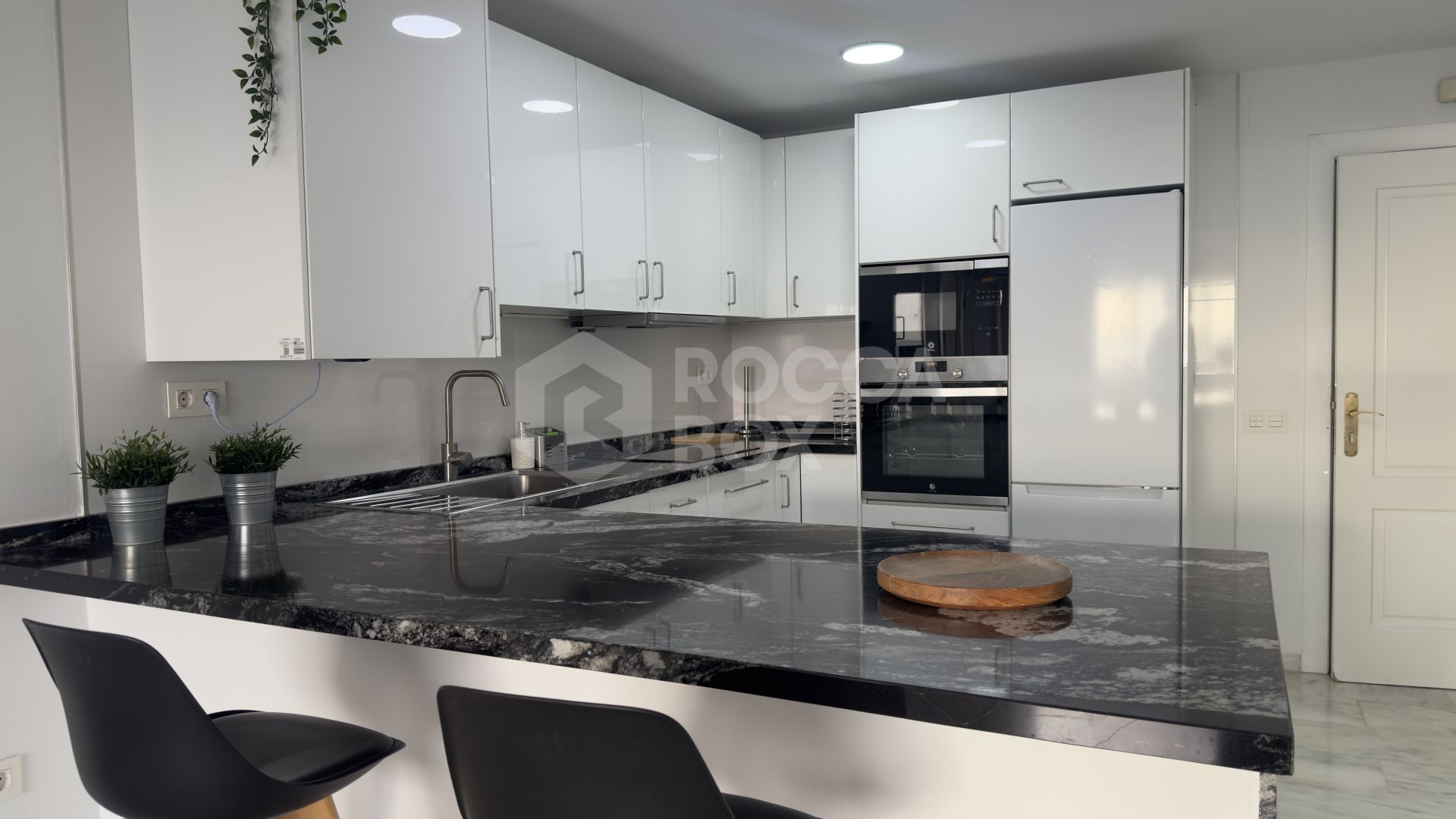 Stunning Sea Views Apartment in El Coloso, Benalmádena.