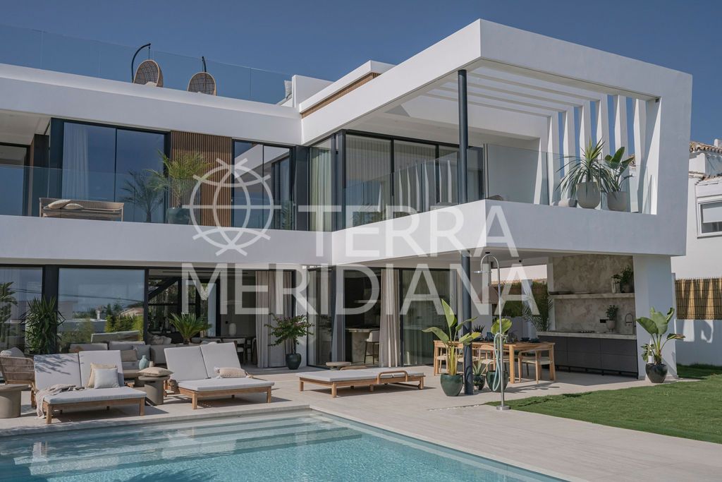 Villa in Marbesa, Marbella