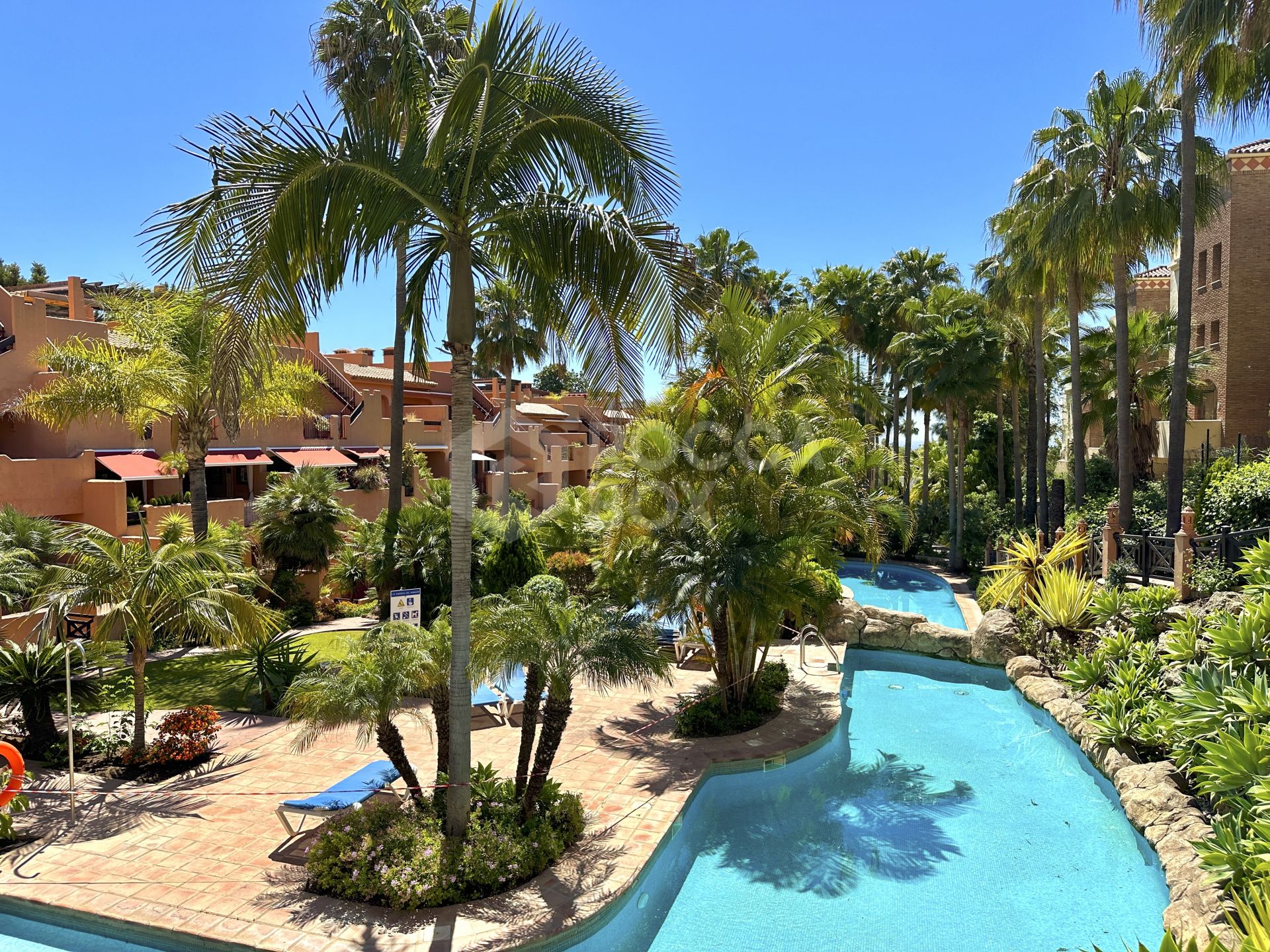 Luxury Ground Floor Apartment in Bel Air, Estepona