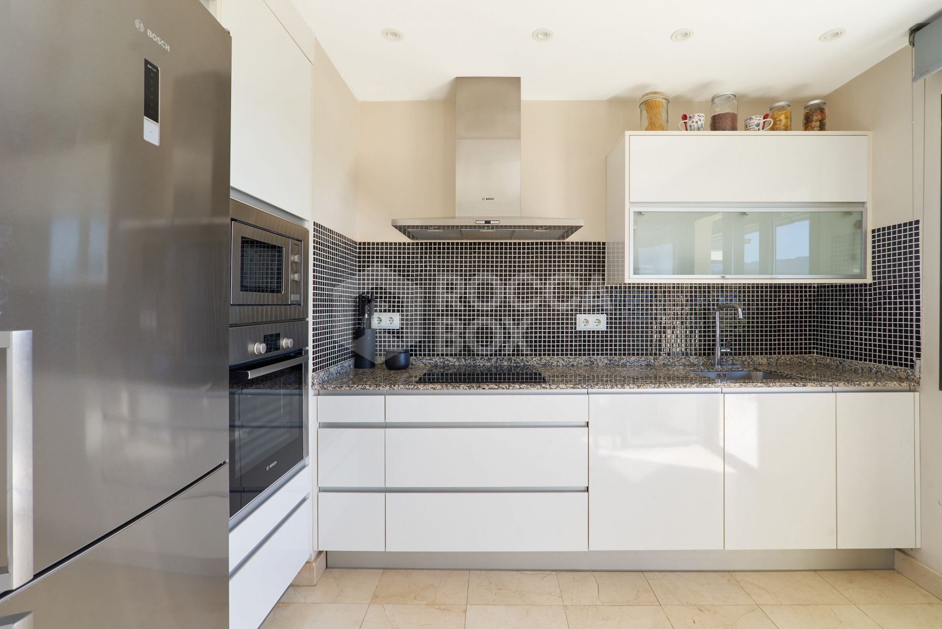 Luxurious Penthouse in Bel Air, Estepona with Panoramic Views