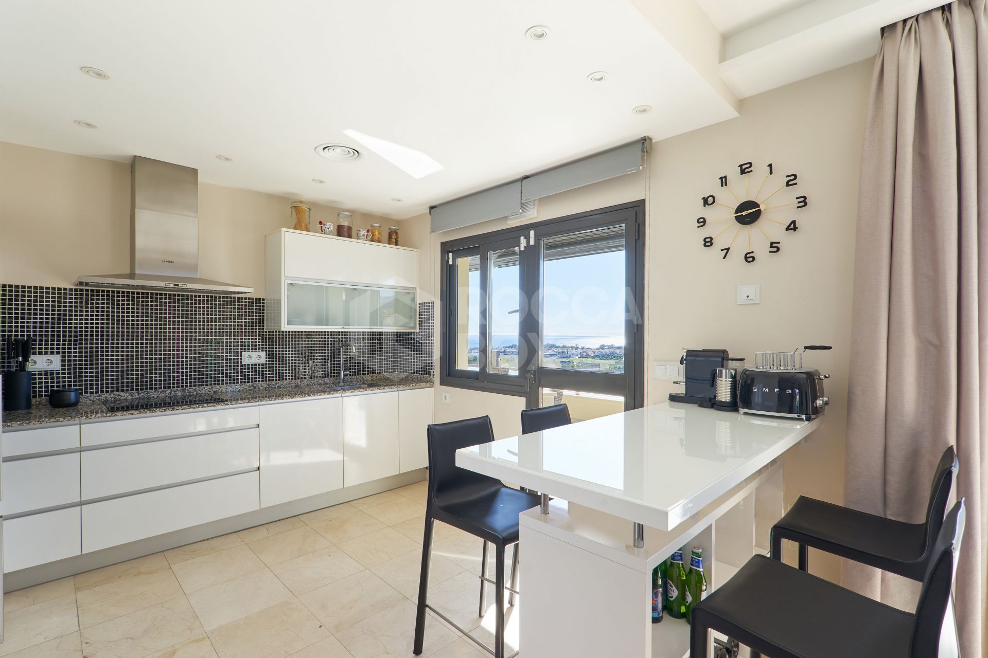 Luxurious Penthouse in Bel Air, Estepona with Panoramic Views