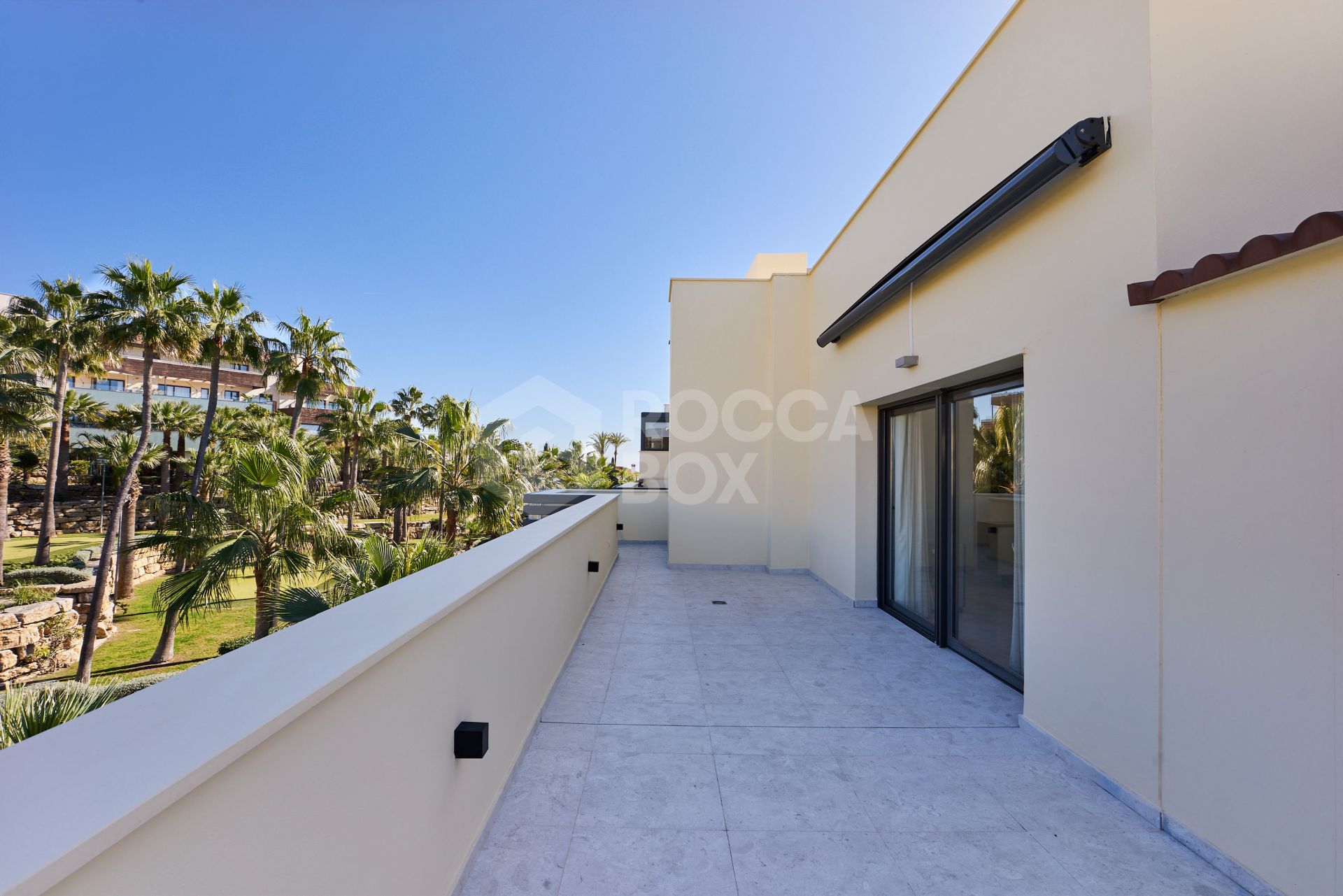 Luxurious Penthouse in Bel Air, Estepona with Panoramic Views