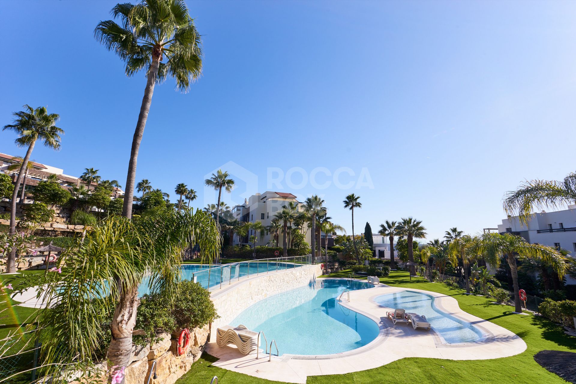 Luxurious Penthouse in Bel Air, Estepona with Panoramic Views