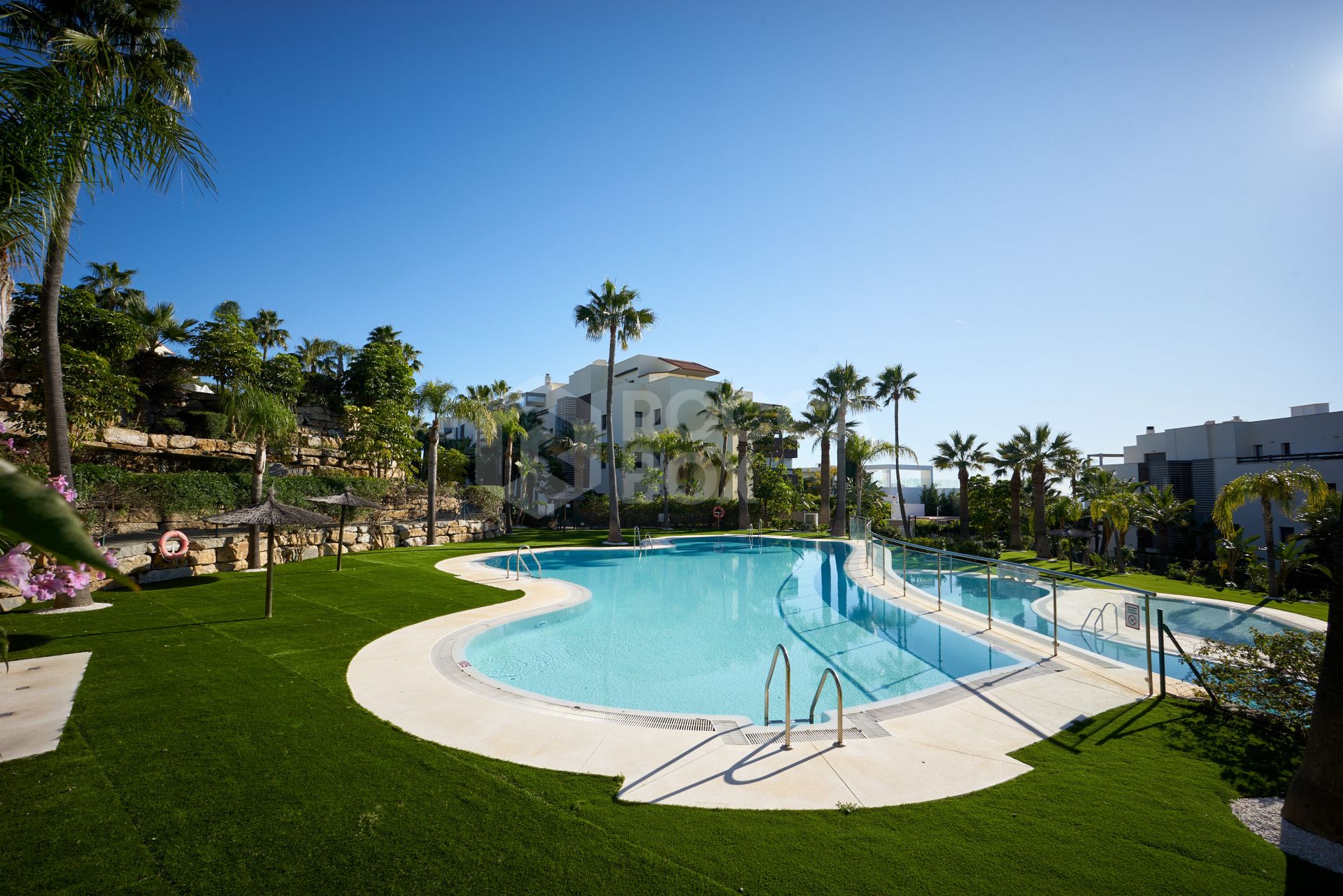 Luxurious Penthouse in Bel Air, Estepona with Panoramic Views