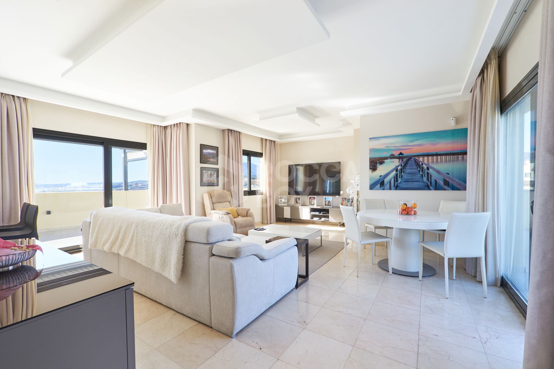 Luxurious Penthouse in Bel Air, Estepona with Panoramic Views