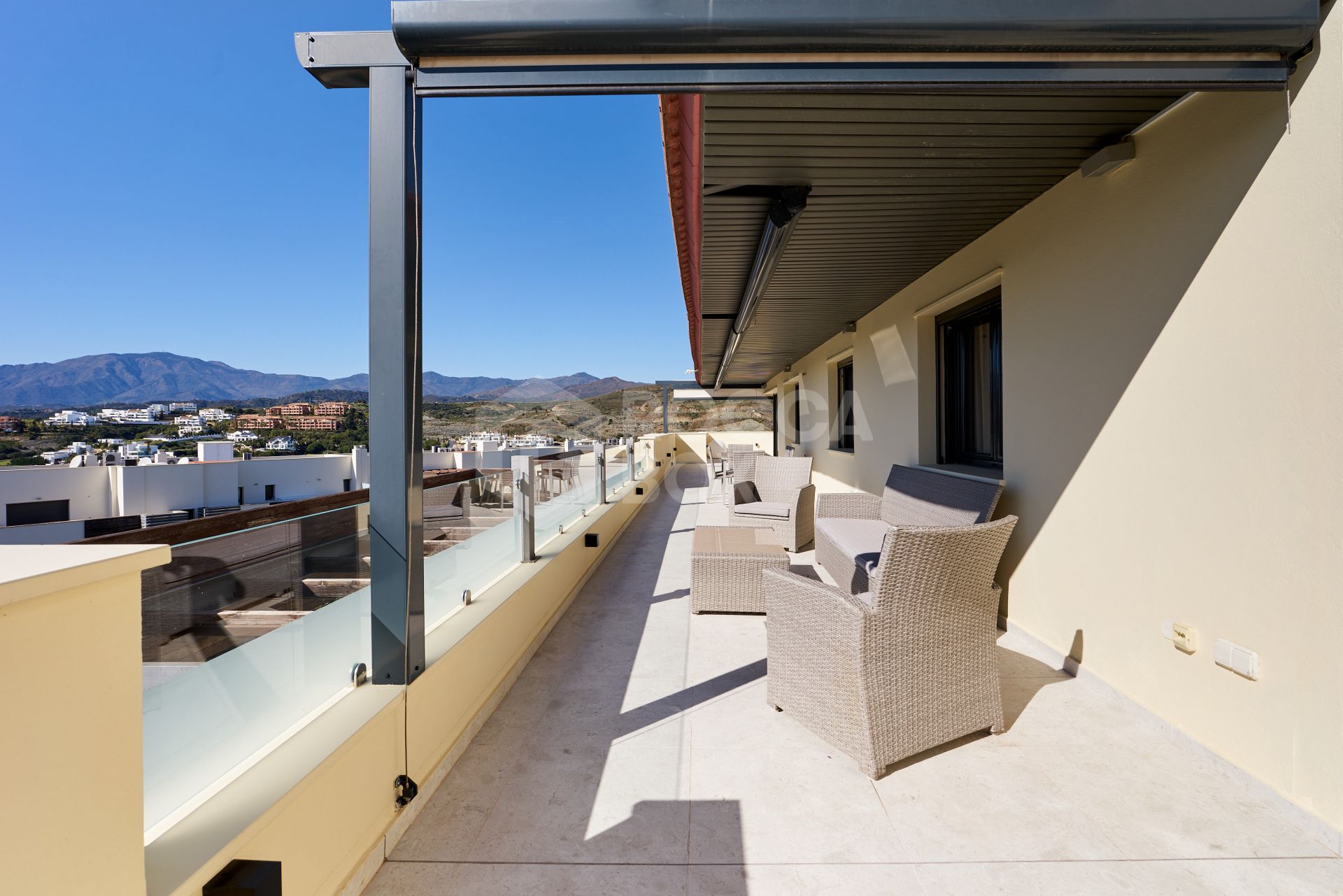 Luxurious Penthouse in Bel Air, Estepona with Panoramic Views