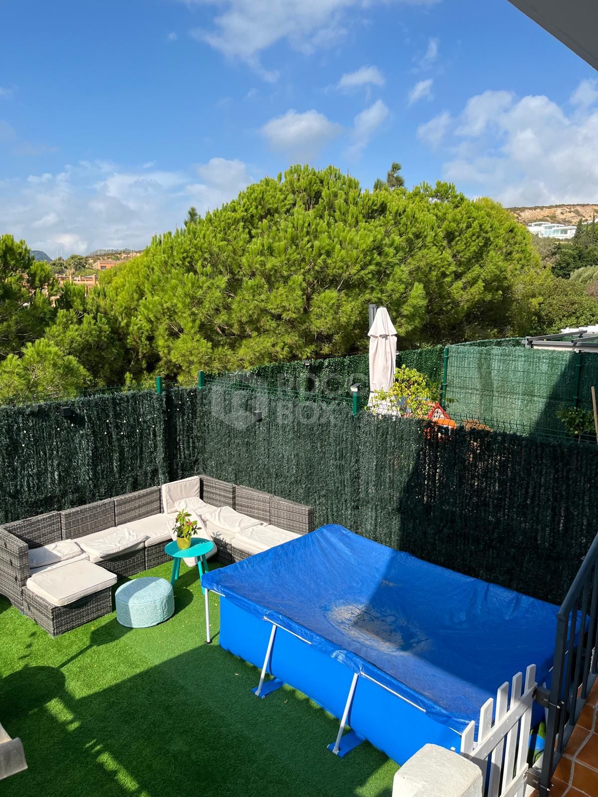 Elegant Four-Bedroom Apartment with Panoramic Views in Doña Julia, Casares