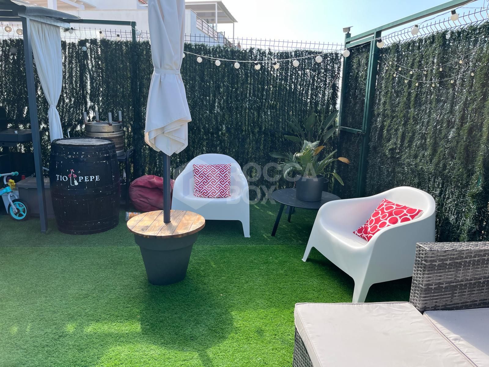 Elegant Four-Bedroom Apartment with Panoramic Views in Doña Julia, Casares