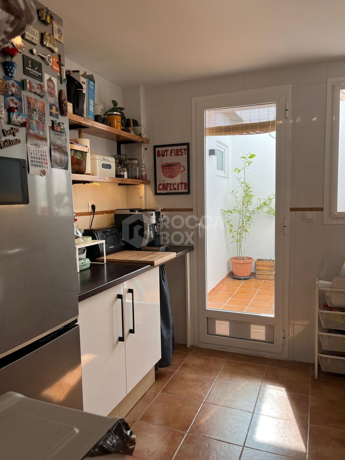 Elegant Four-Bedroom Apartment with Panoramic Views in Doña Julia, Casares