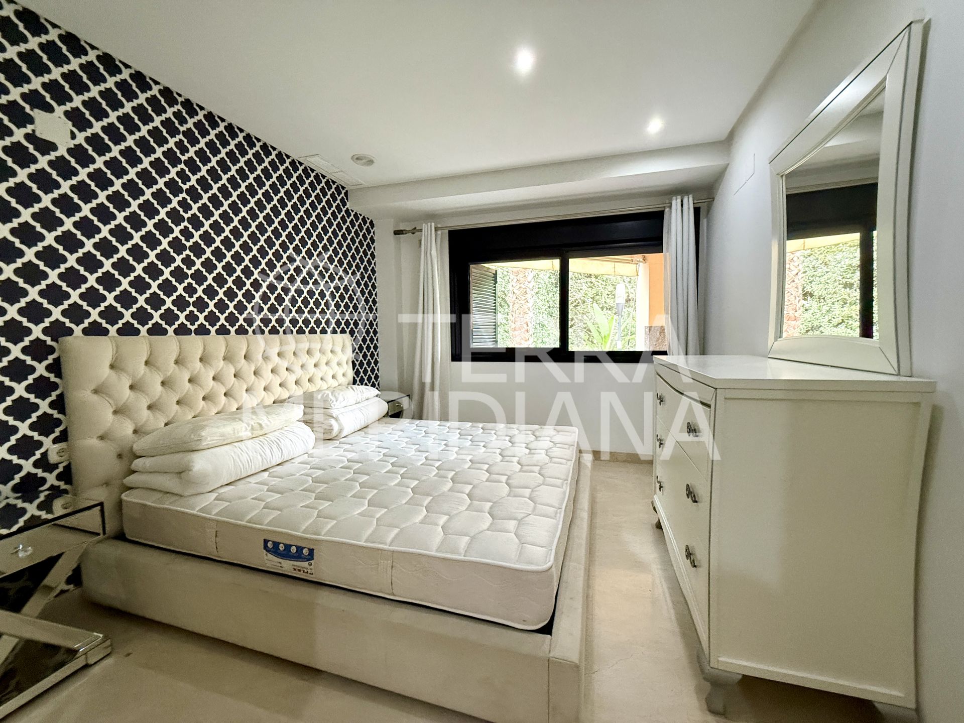 Apartment in Las Mimosas, Marbella