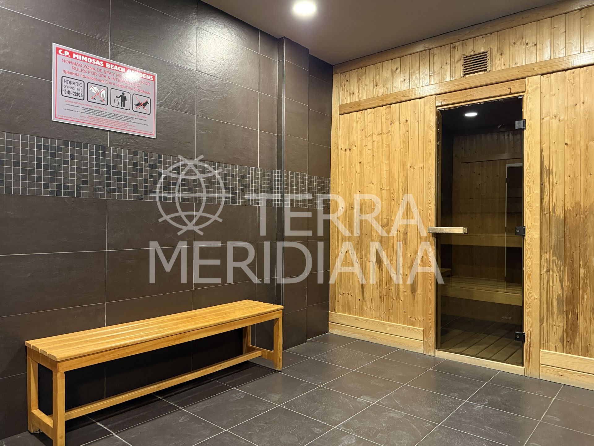 Apartment in Las Mimosas, Marbella