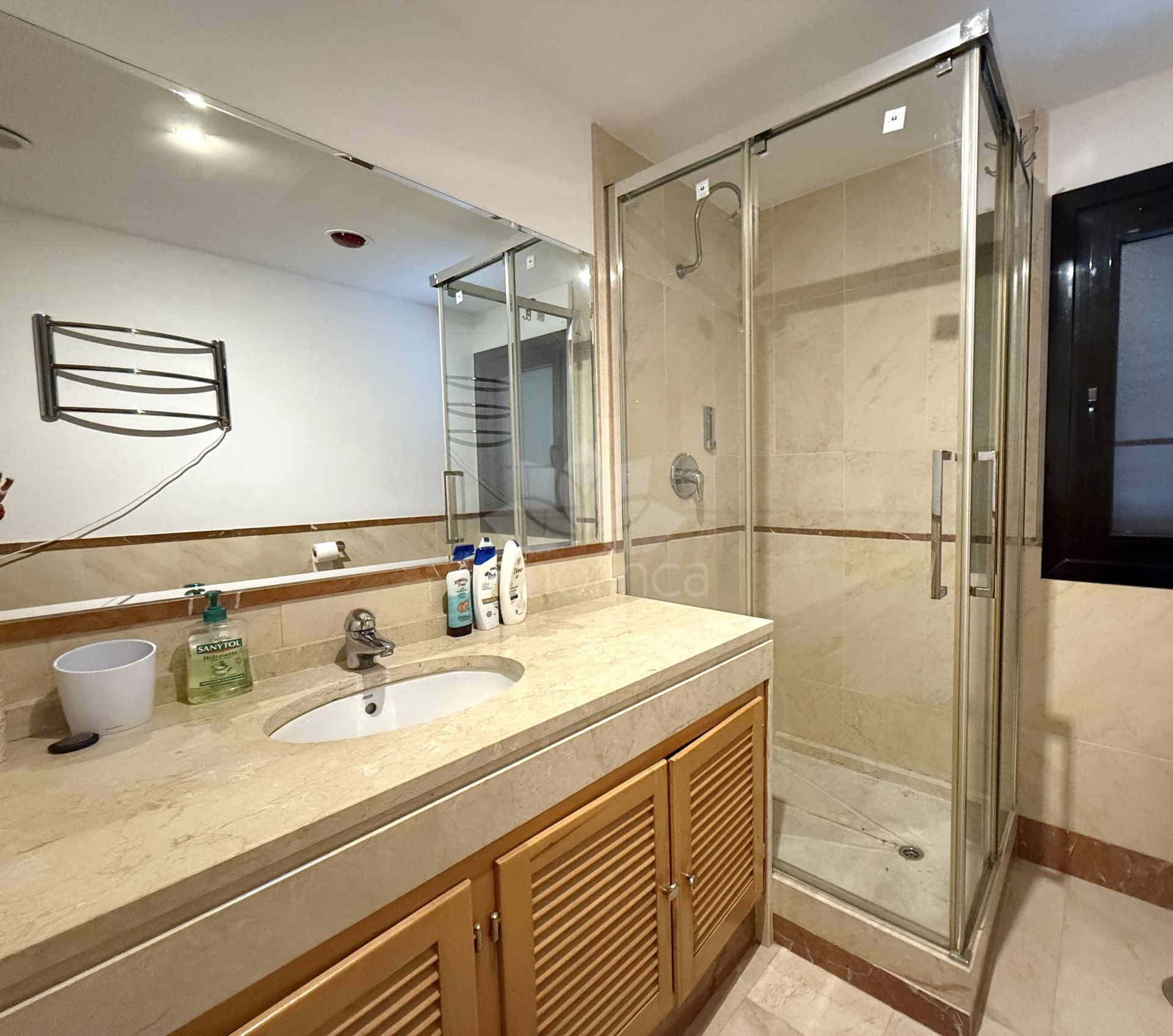 Apartamento en Las Mimosas, Marbella