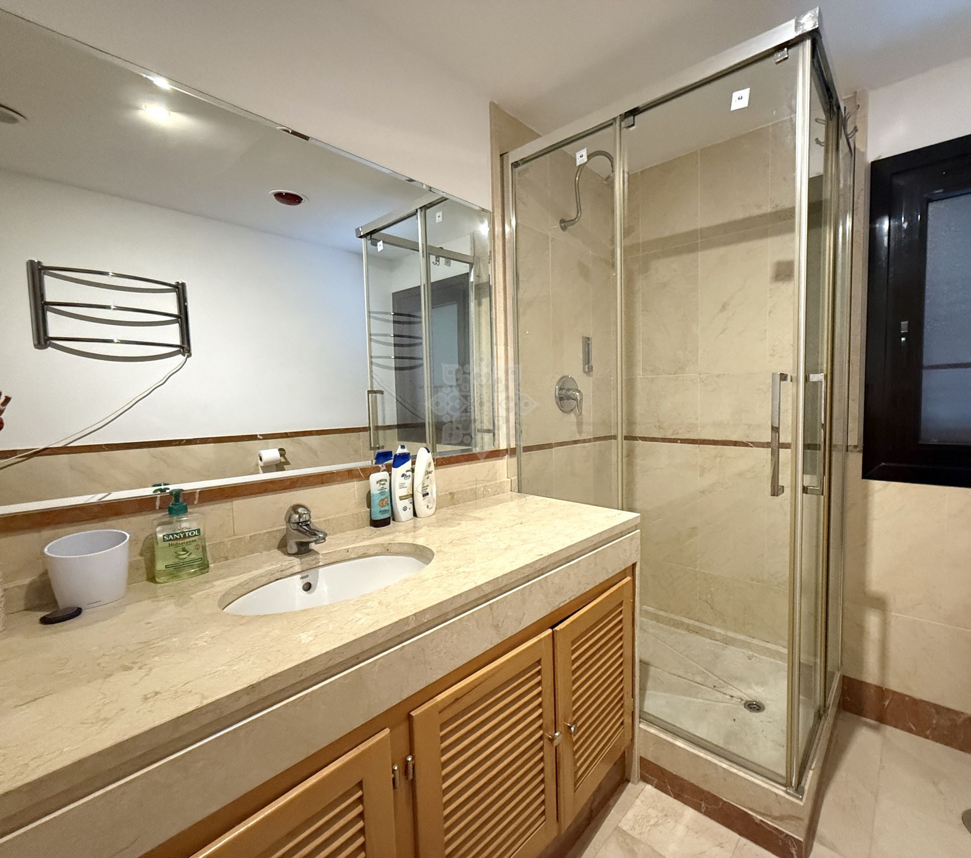 Apartamento en Las Mimosas, Marbella