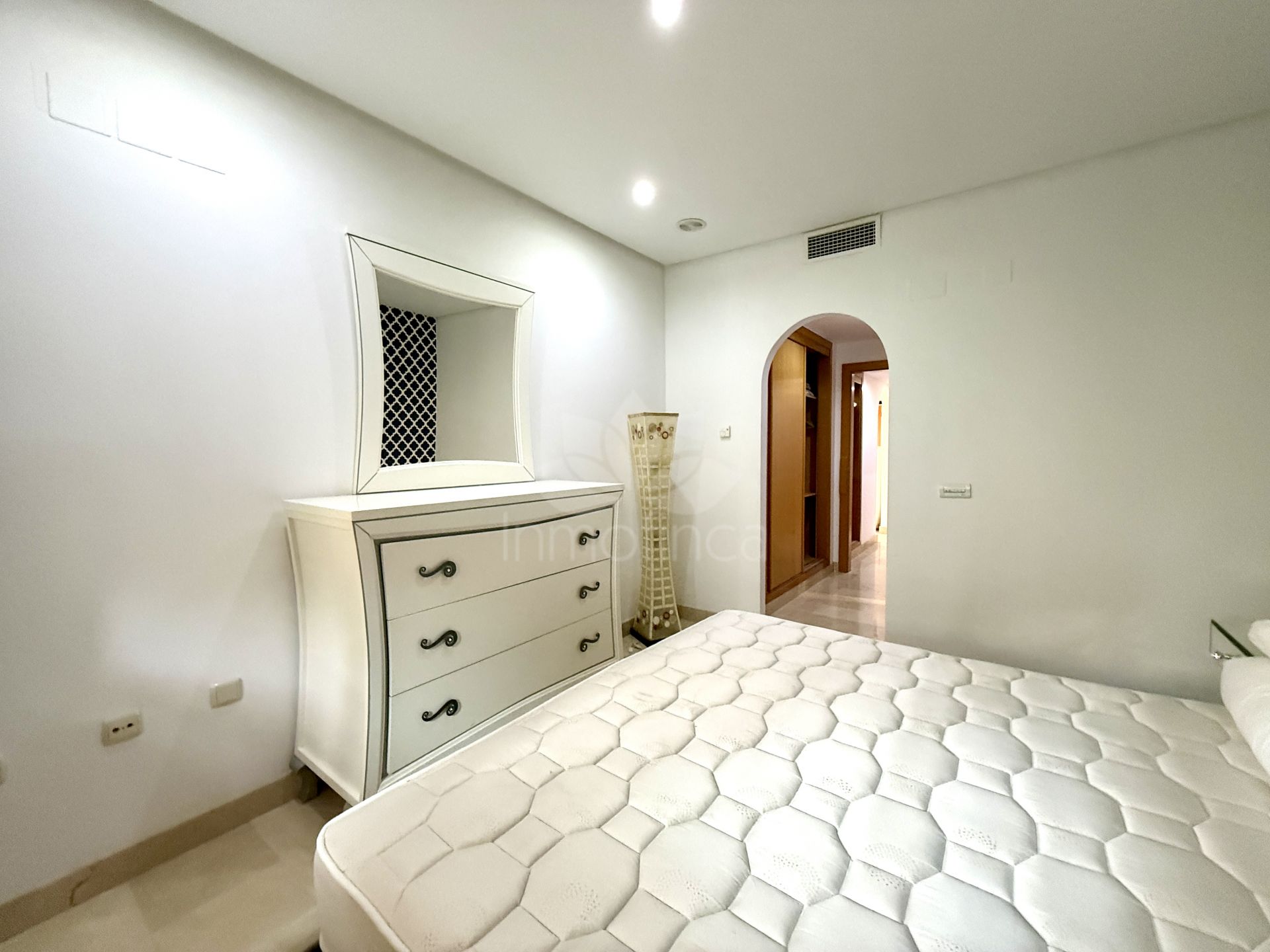 Apartamento en Las Mimosas, Marbella