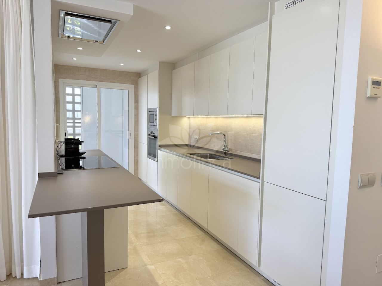 Apartamento en La Mairena, Marbella