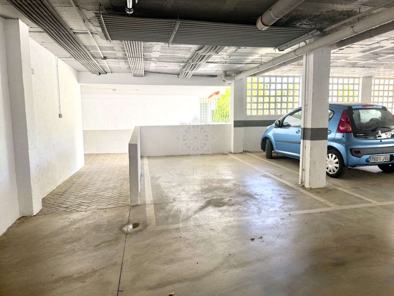 Apartment in La Mairena, Marbella