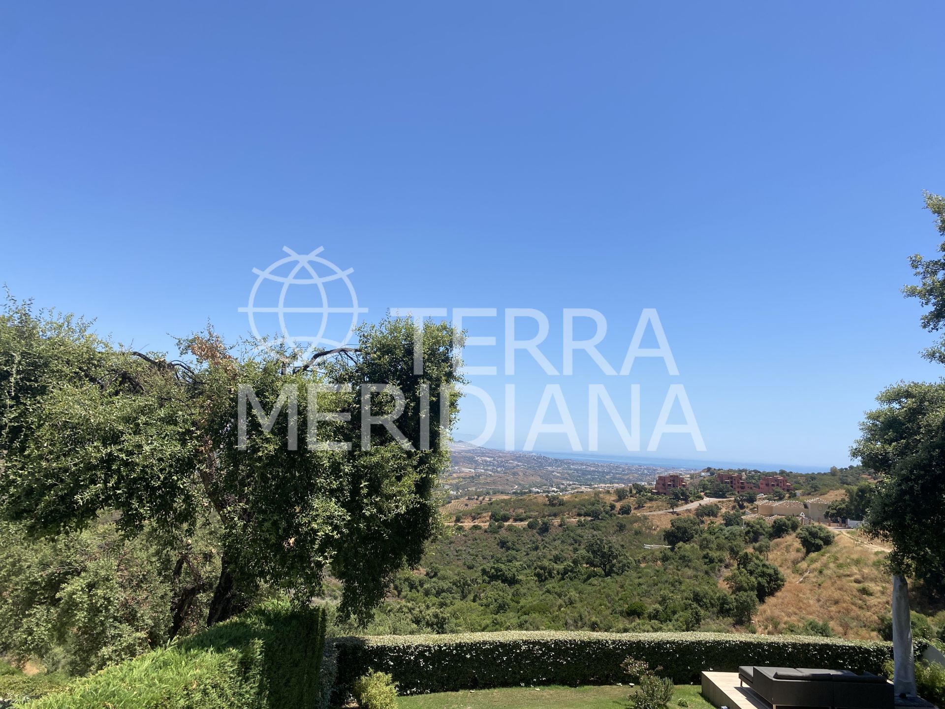 Apartment in La Mairena, Marbella