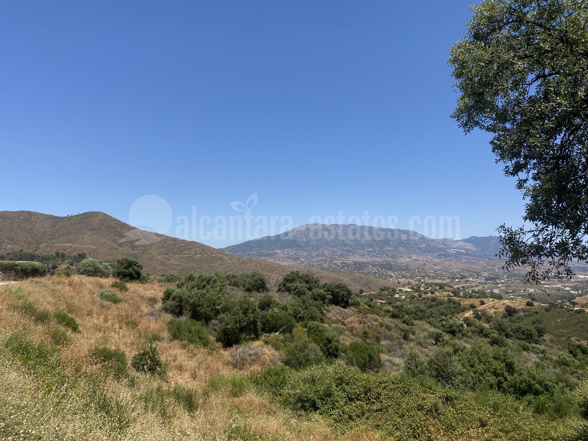 Apartamento en La Mairena, Marbella