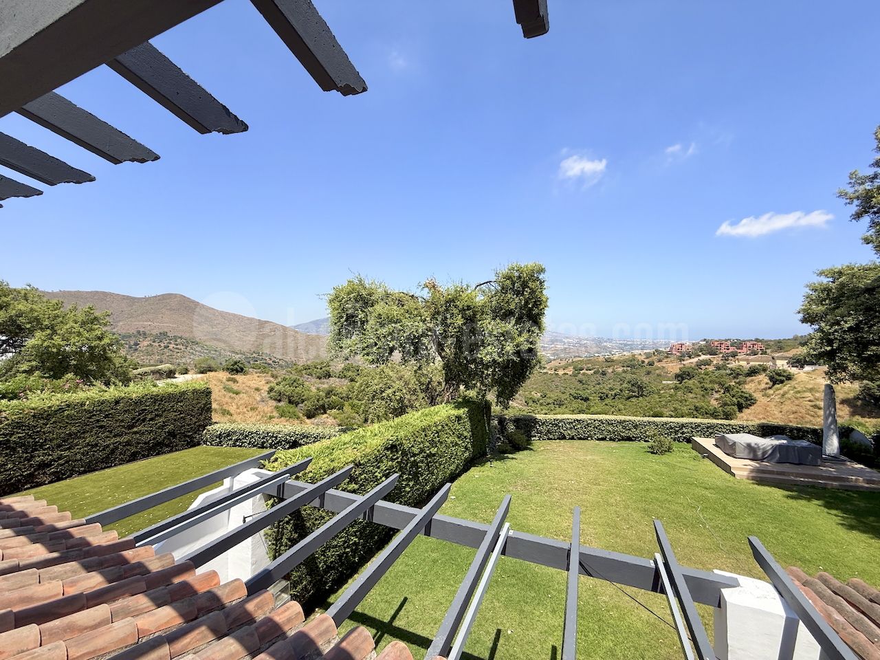 Apartamento en La Mairena, Marbella