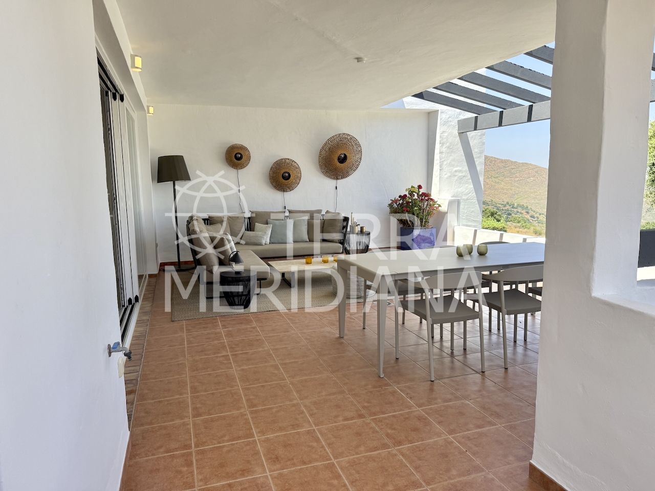 Apartment in La Mairena, Marbella