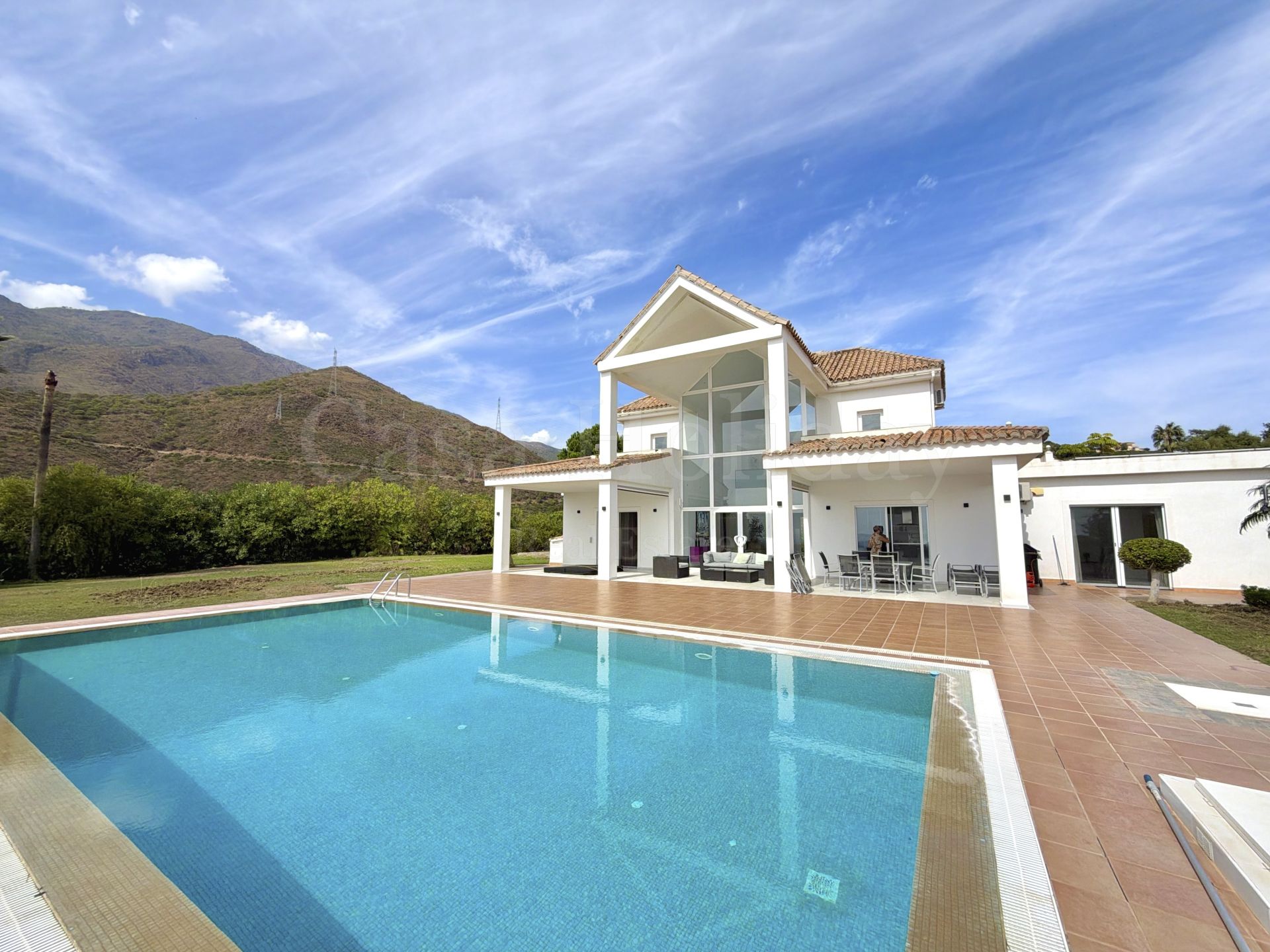 Villa en Los Reales - Sierra Estepona, Estepona