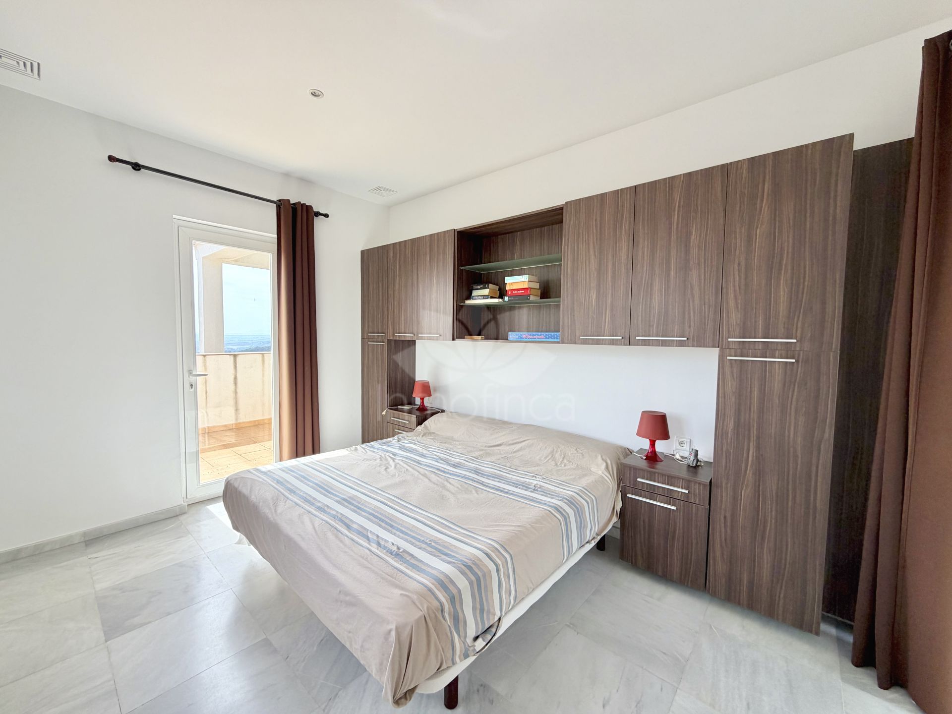 Villa en Los Reales - Sierra Estepona, Estepona