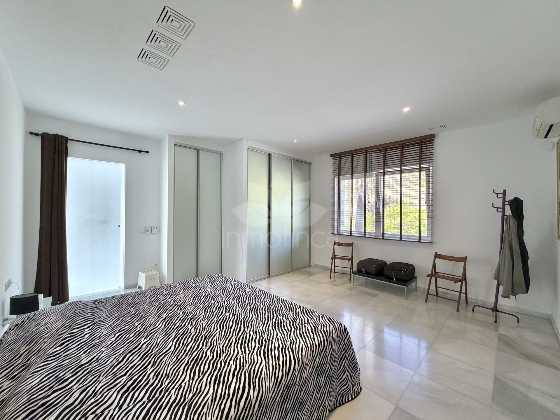 Villa en Los Reales - Sierra Estepona, Estepona