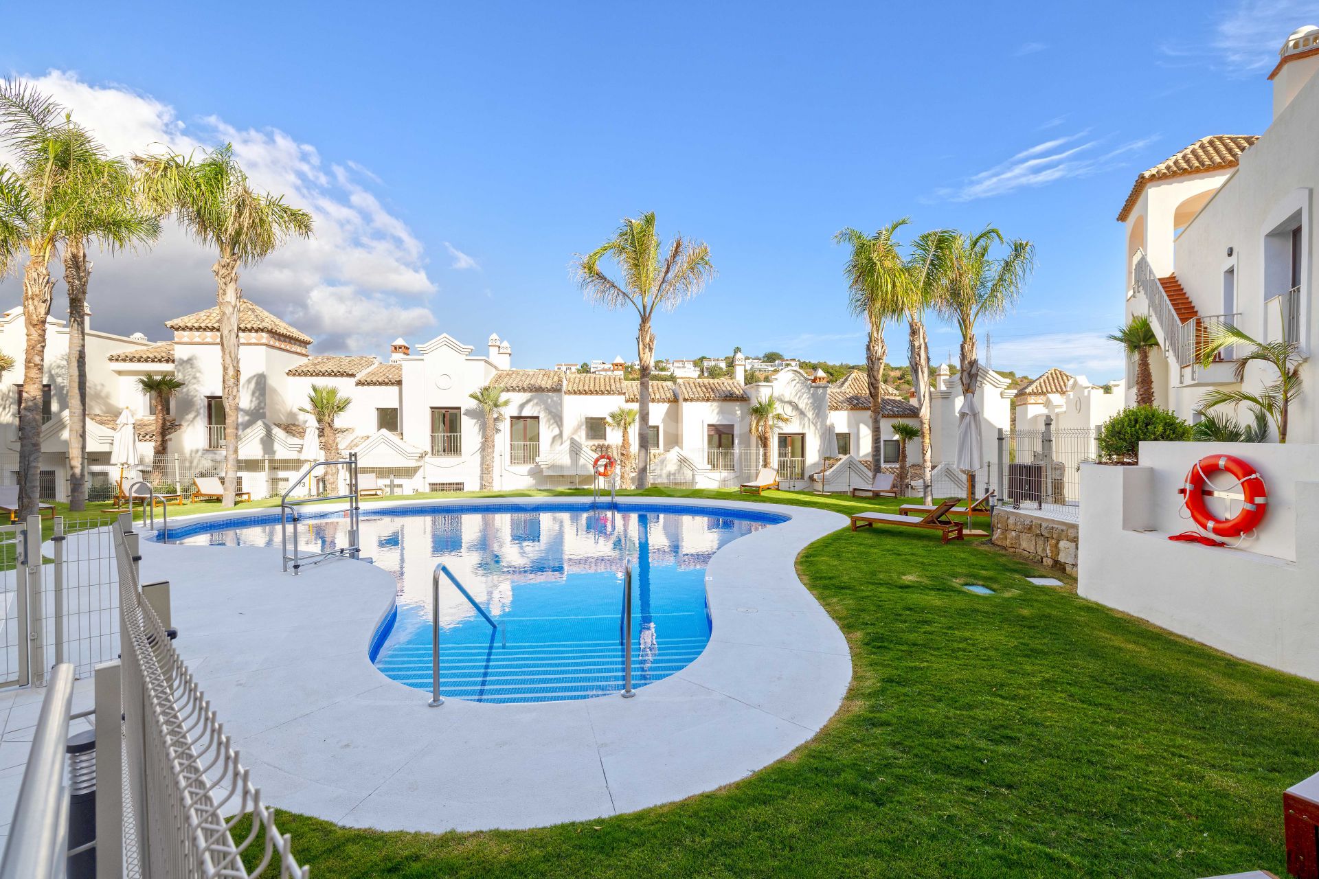 Welcome to Altoasis Residences, your new home on the Costa del Sol