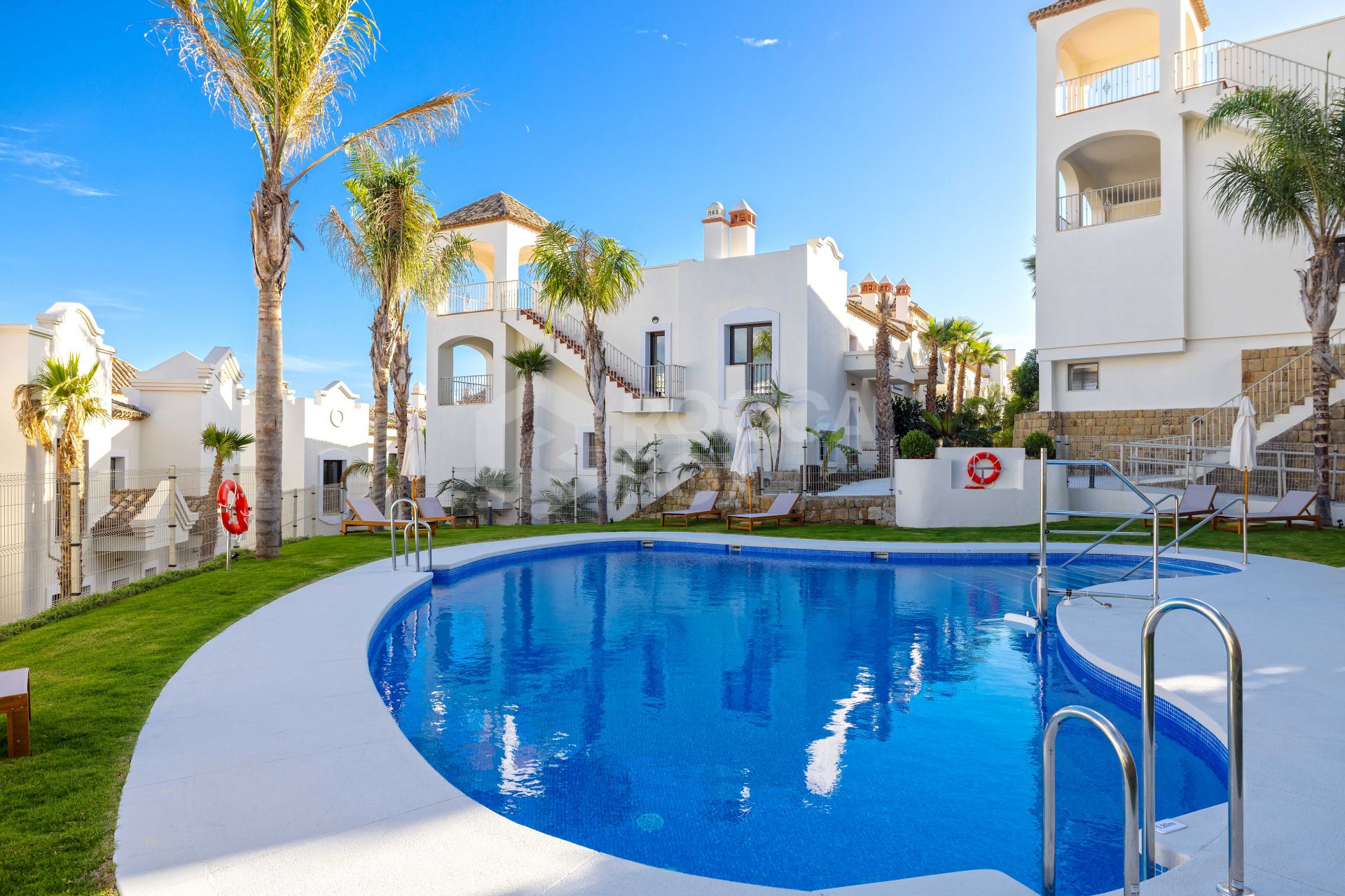 Welcome to Altoasis Residences, your new home on the Costa del Sol